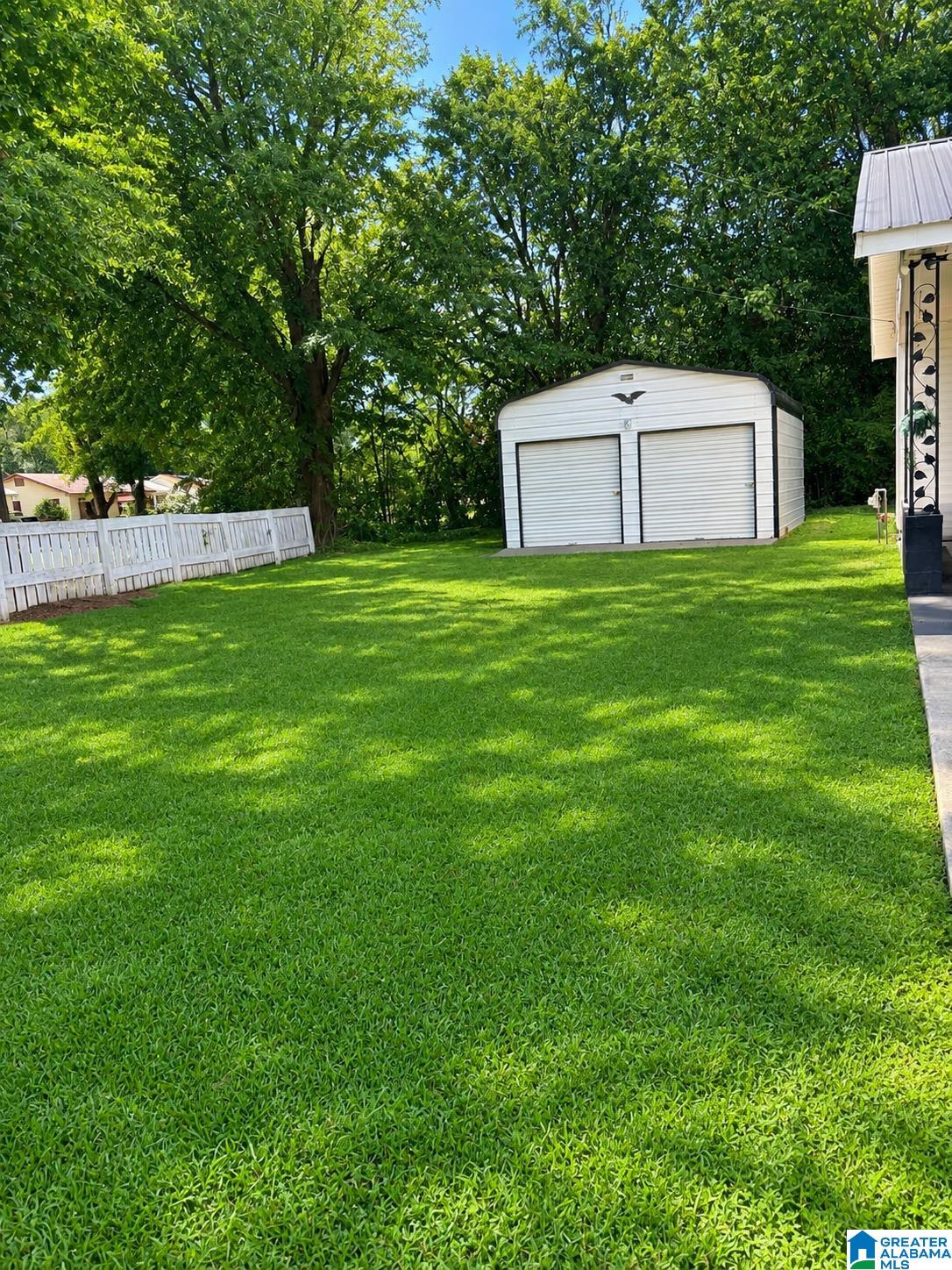 Photo 3 of Sale Pending at 102 Goodall Dr, Talladega, AL 35160 | MLS# 21464067 | Listing updated on 2026-09-13