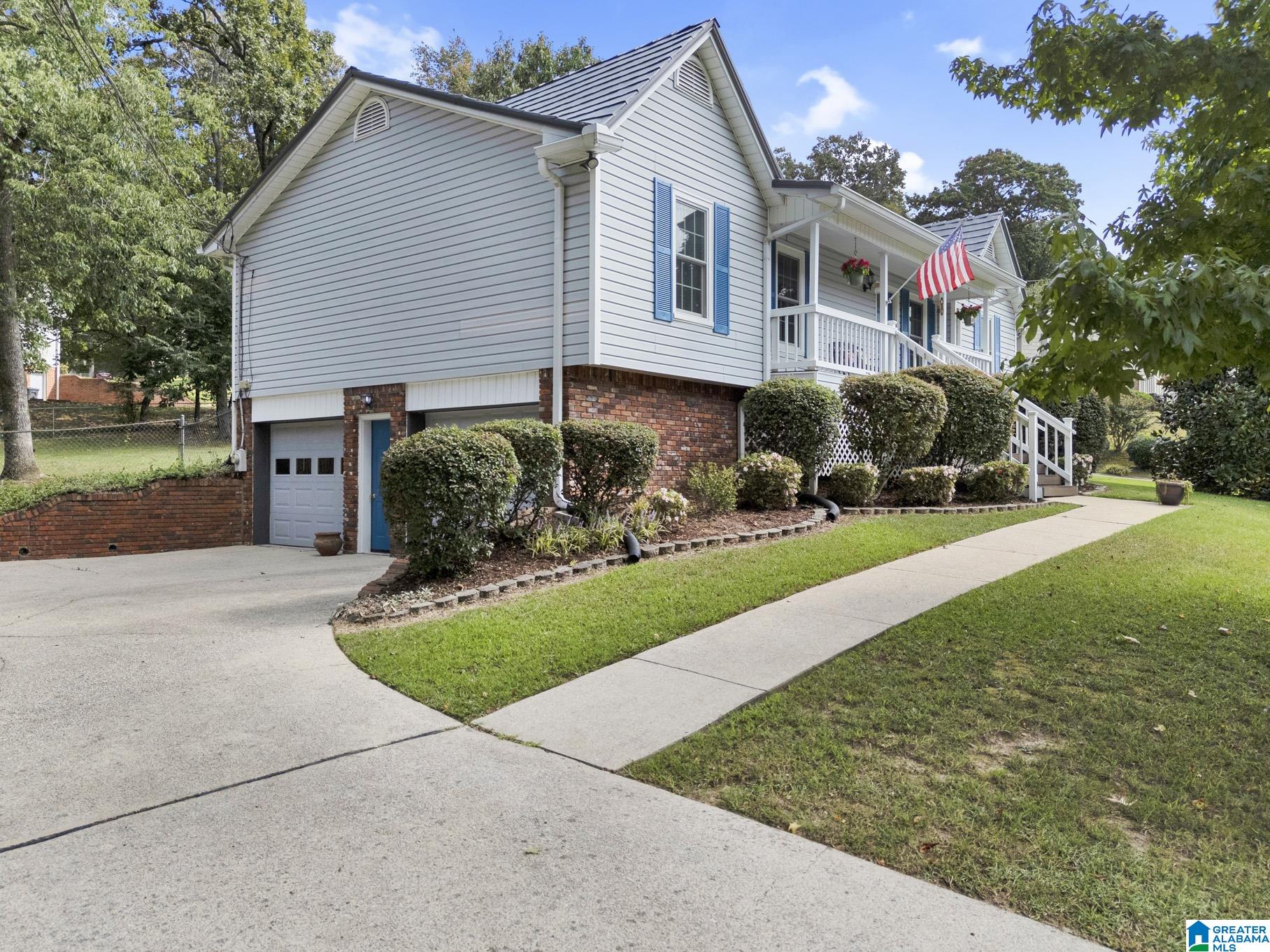 Photo 2 of Single family home for sale at 7528 Misty Ln, Pinson, AL 35126 | MLS# 21464074 | Listing updated on 2026-09-09