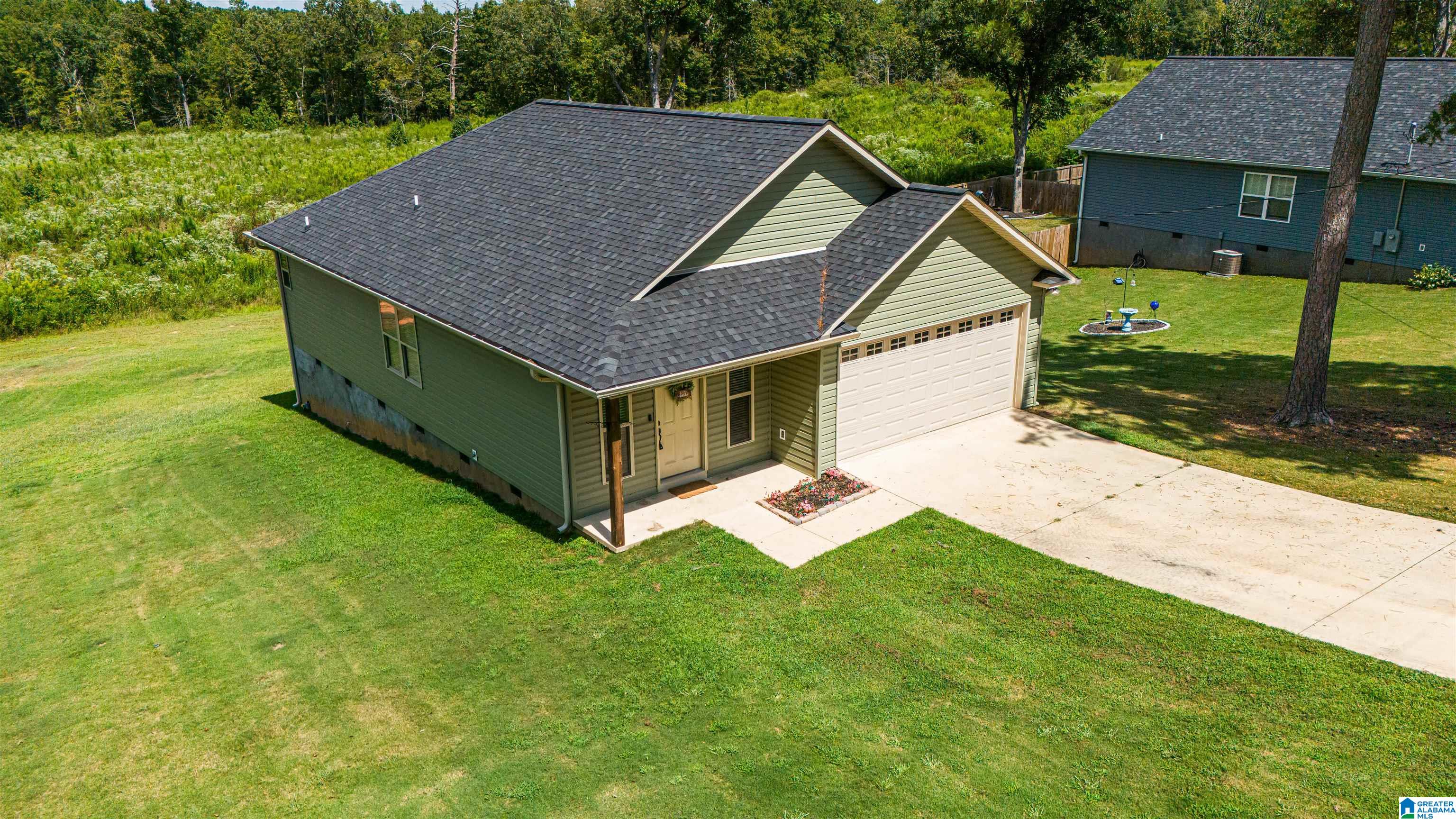 Photo 3 of Single family home for sale at 305 Garner Dr, Piedmont, AL 36272 | MLS# 21464078 | Listing updated on 2026-09-04