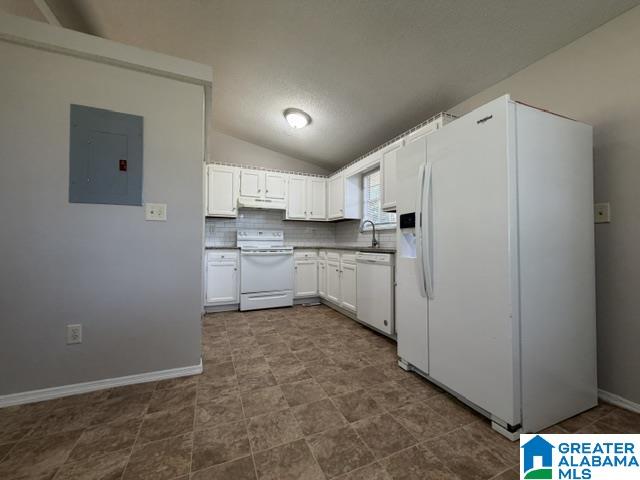 Photo 4 of Single family home for sale at 9 Polaris Cir, Birmingham, AL 35215 | MLS# 21464080 | Listing updated on 2026-09-10