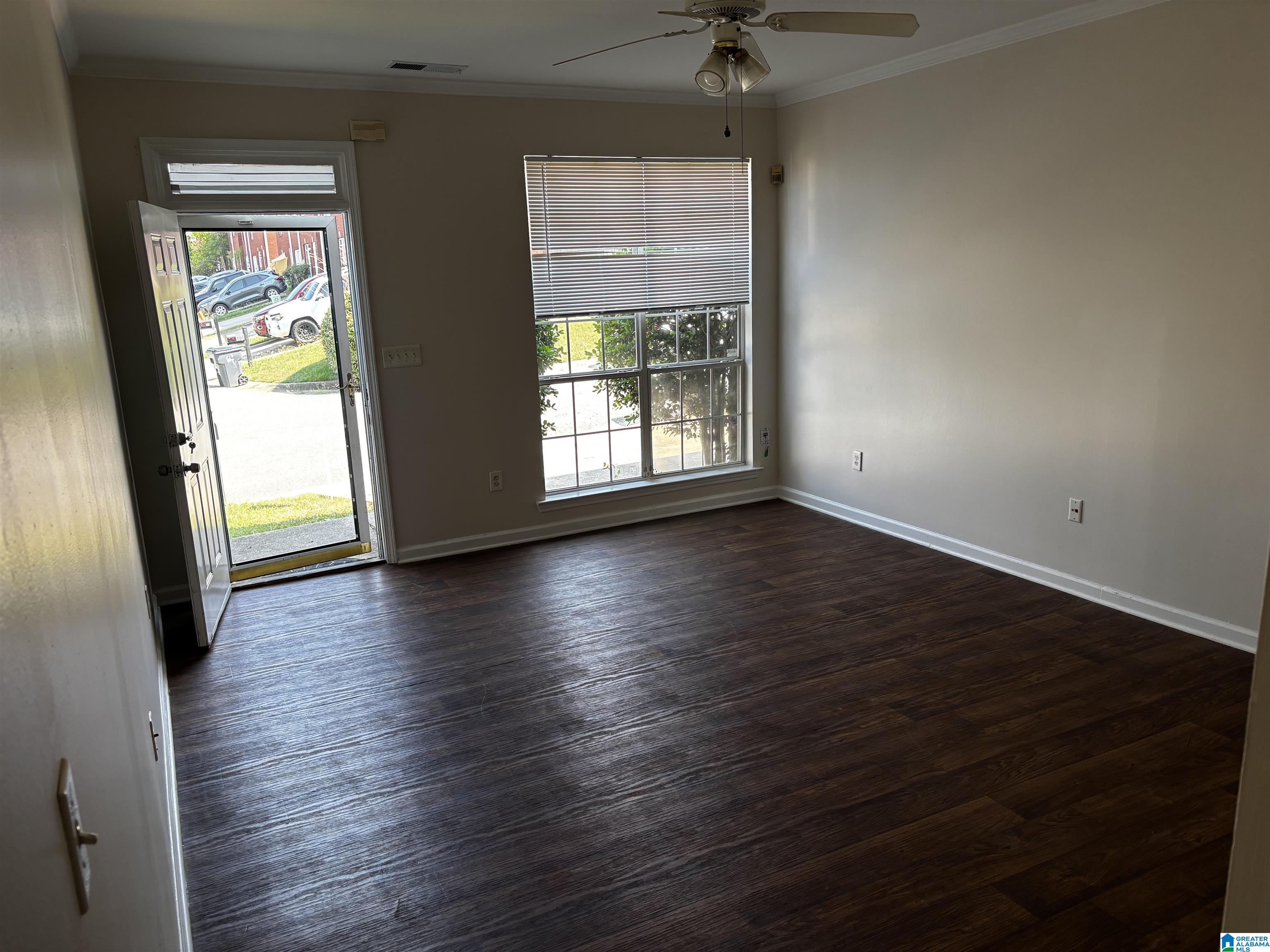 Photo 3 of Townhouse for sale at 106 Sommersby Dr, Pelham, AL 35124 | MLS# 21464089 | Listing updated on 2026-09-21