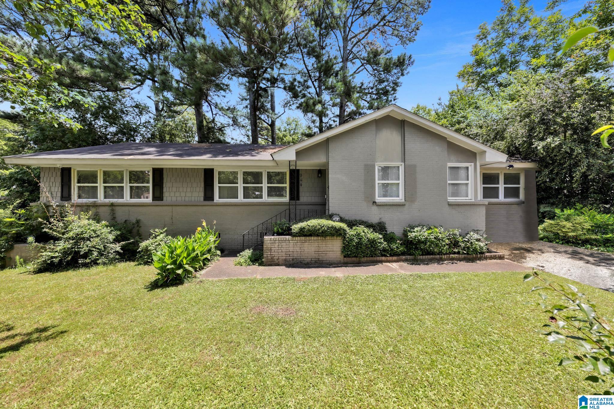 Photo 2 of Single family home for sale at 944 Reedwood Ln, Birmingham, AL 35235 | MLS# 21464097 | Listing updated on 2026-09-15
