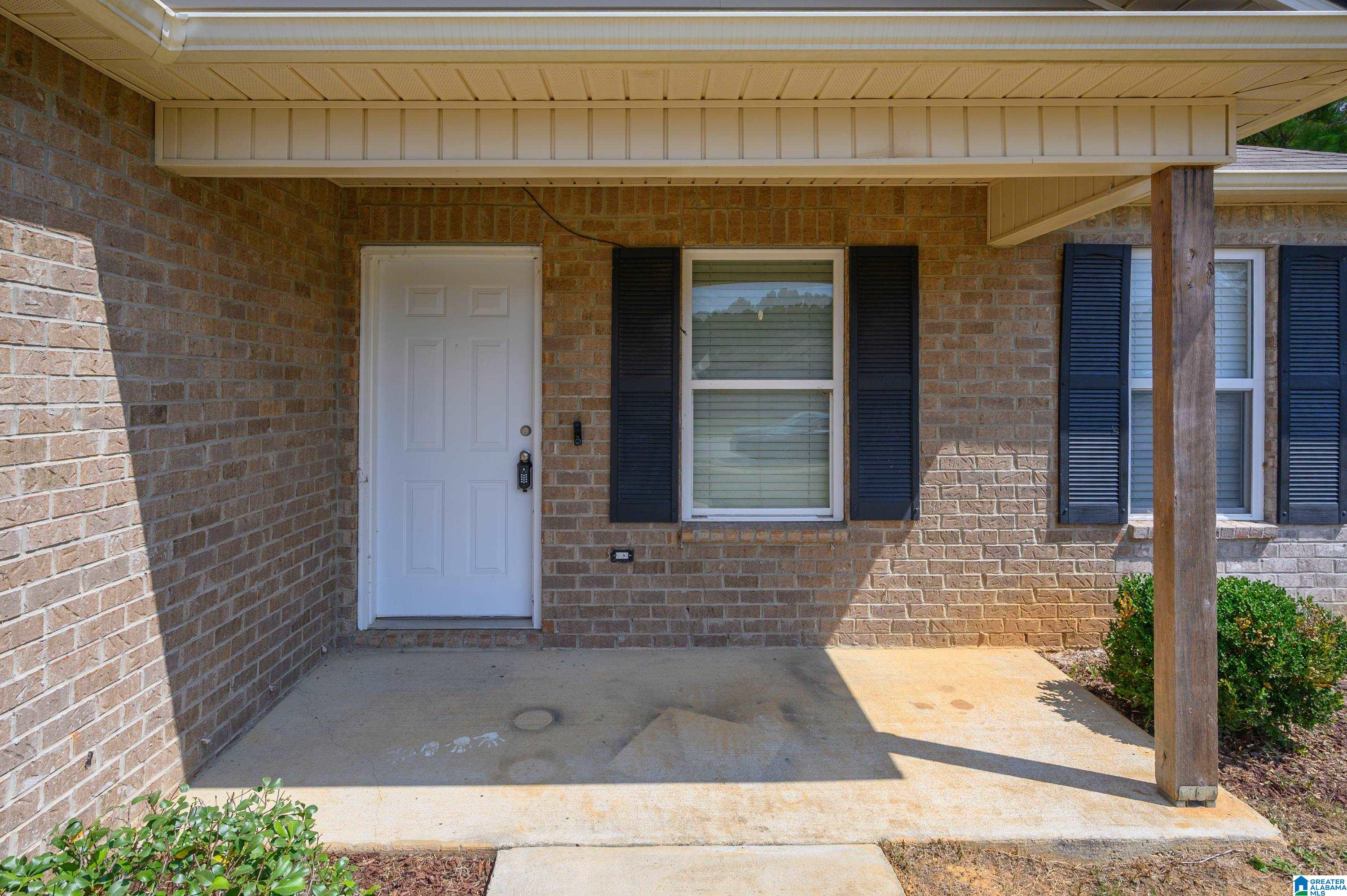 Photo 2 of Single family home for sale at 500 Margaret Ln, Calera, AL 35040 | MLS# 21464099 | Listing updated on 2026-09-05