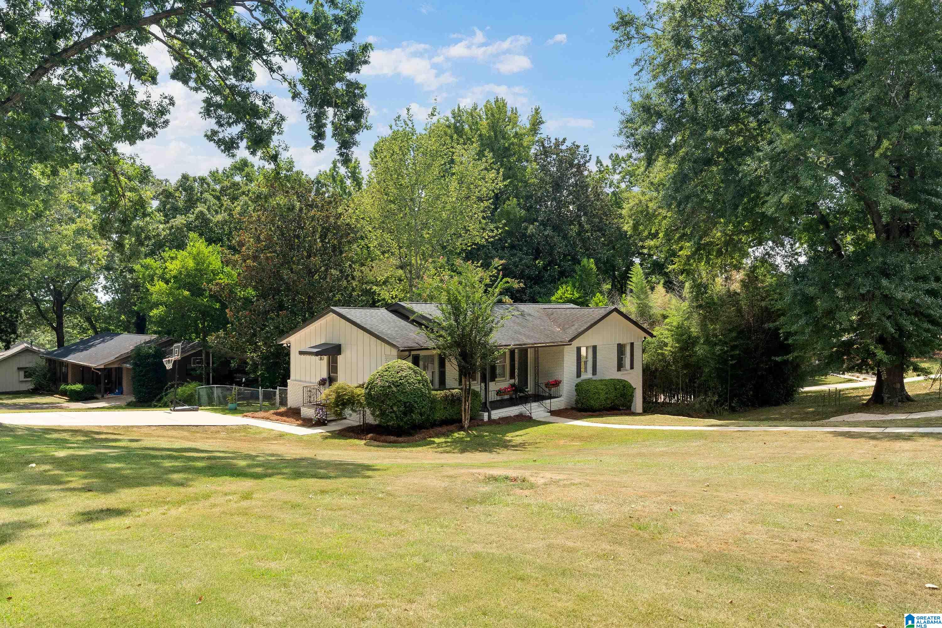 Photo 2 of Single family home for sale at 2369 Hackberry Ln, Birmingham, AL 35226 | MLS# 21464102 | Listing updated on 2026-09-14