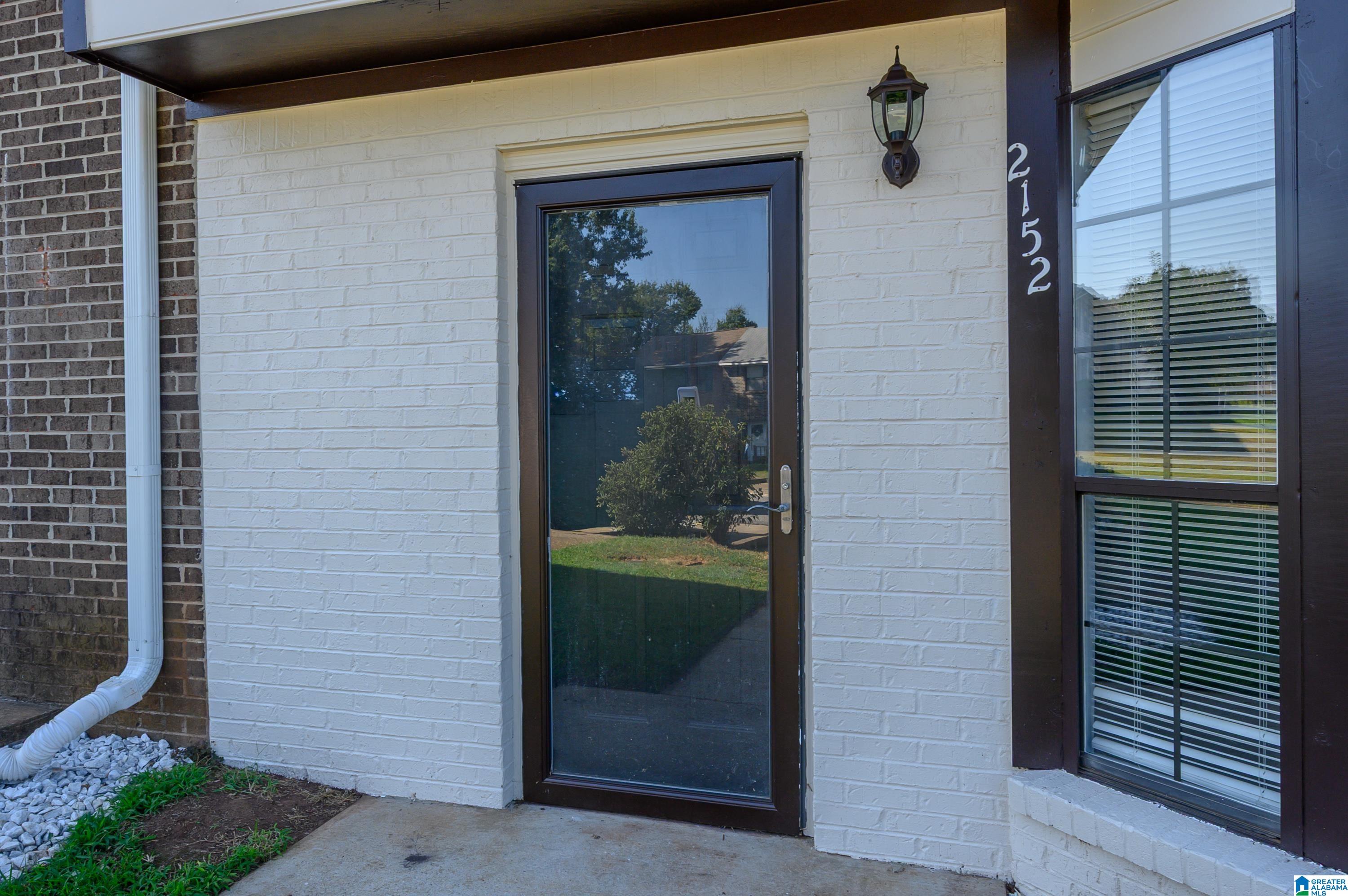 Photo 2 of Sale Pending at 2152 Cheshire Dr, Birmingham, AL 35235 | MLS# 21464108 | Listing updated on 2026-09-05