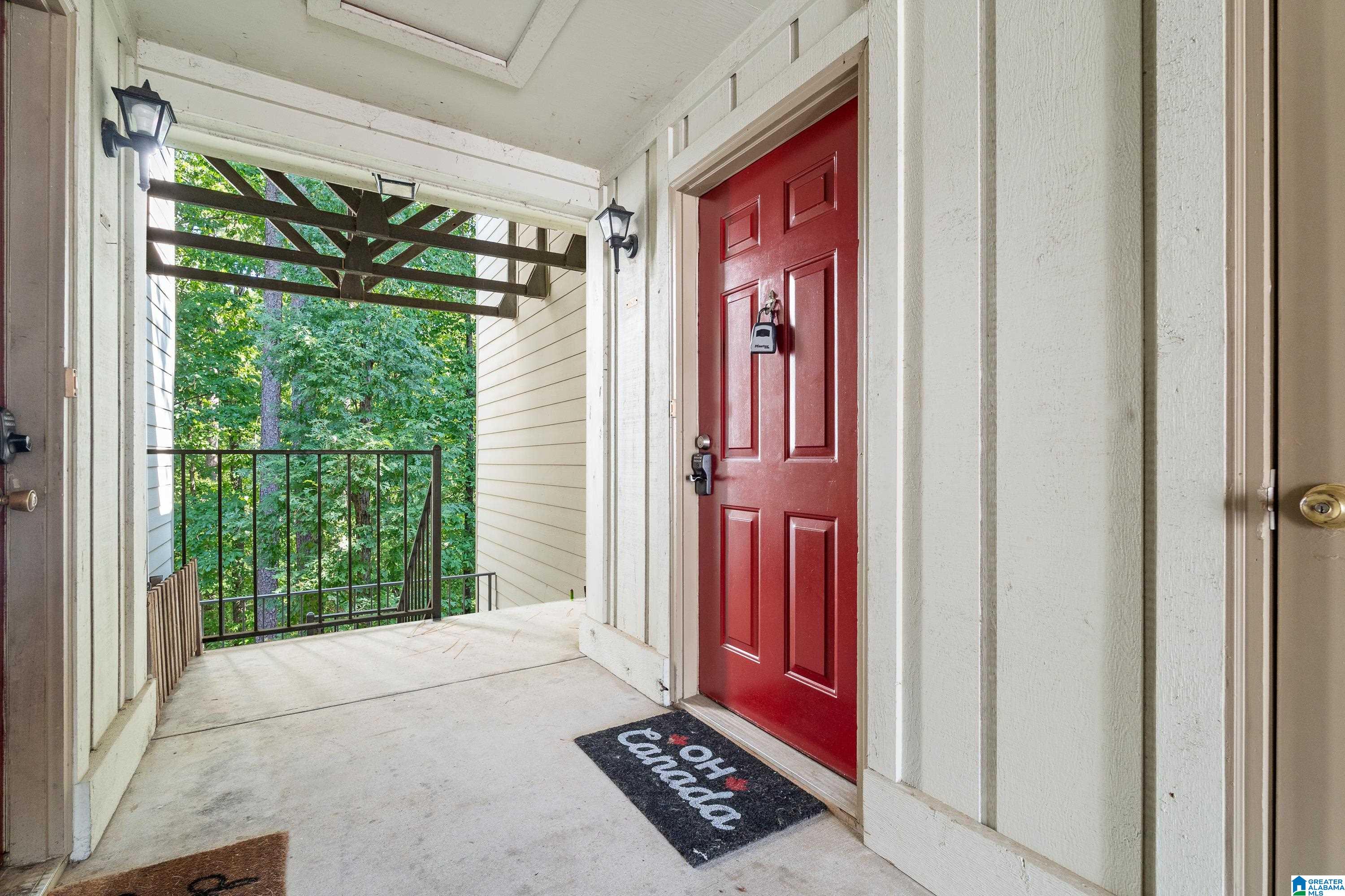 Photo 2 of Condo for sale at 1008 Gables Dr #In Bldg 10, Hoover, AL 35244 | MLS# 21464113 | Listing updated on 2026-09-05