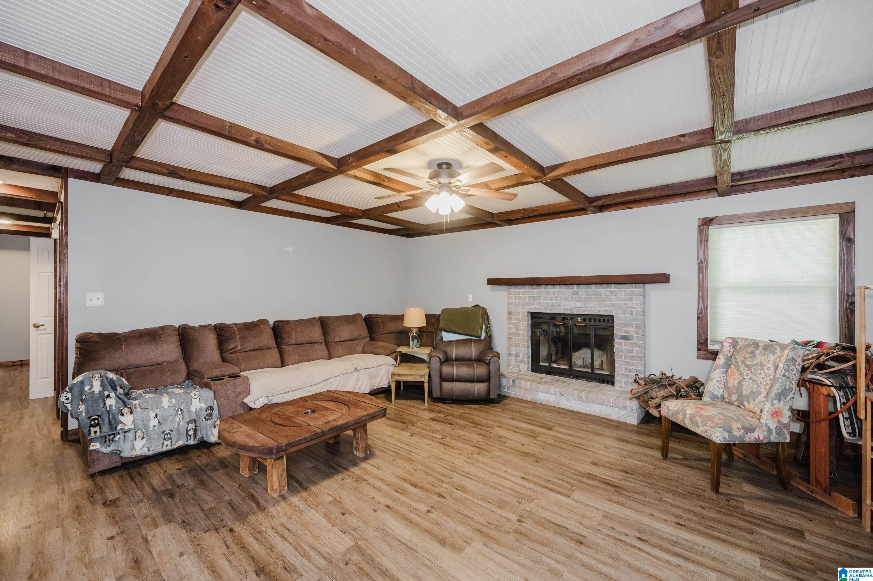Photo 4 of Single family home for sale at 2524 Rhody Dr, Gardendale, AL 35071 | MLS# 21464117 | Listing updated on 2026-09-17