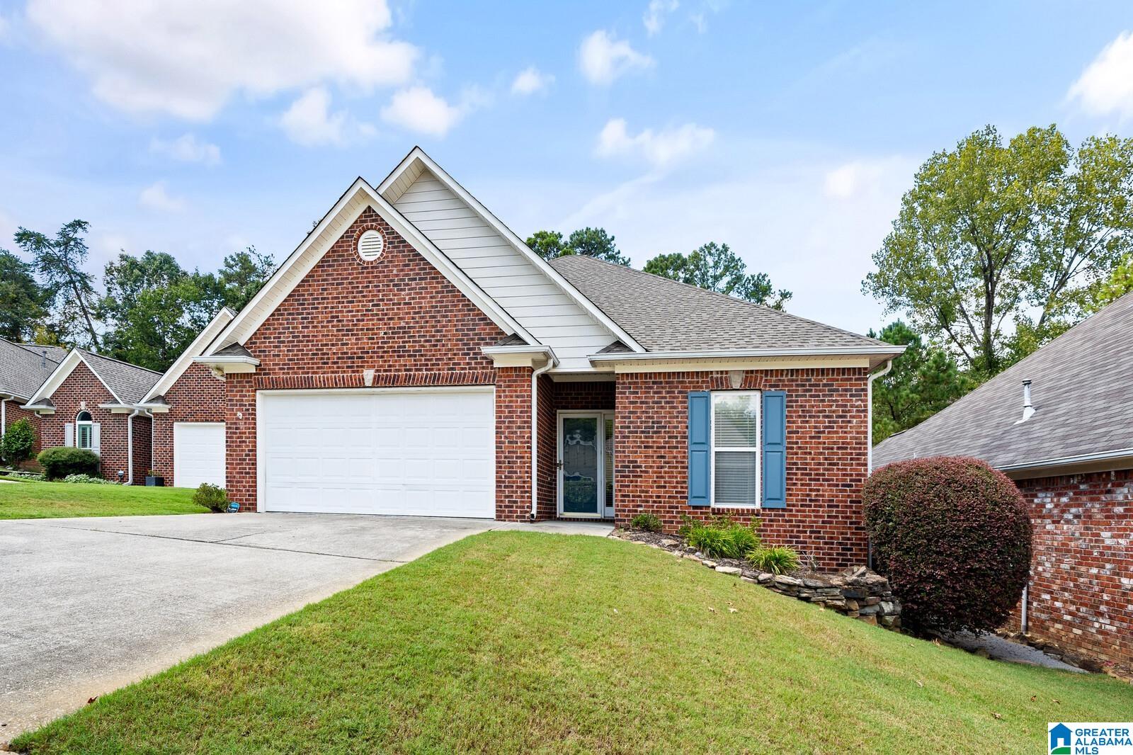 Photo 1 of Single family home for sale at 4988 Paradise Lake Cir, Hoover, AL 35244 | MLS# 21464132 | Listing updated on 2026-09-09