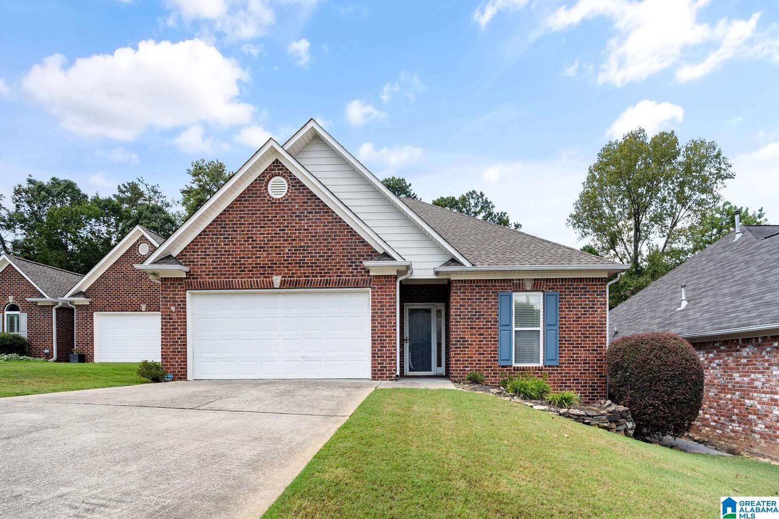 Photo 2 of Single family home for sale at 4988 Paradise Lake Cir, Hoover, AL 35244 | MLS# 21464132 | Listing updated on 2026-09-09