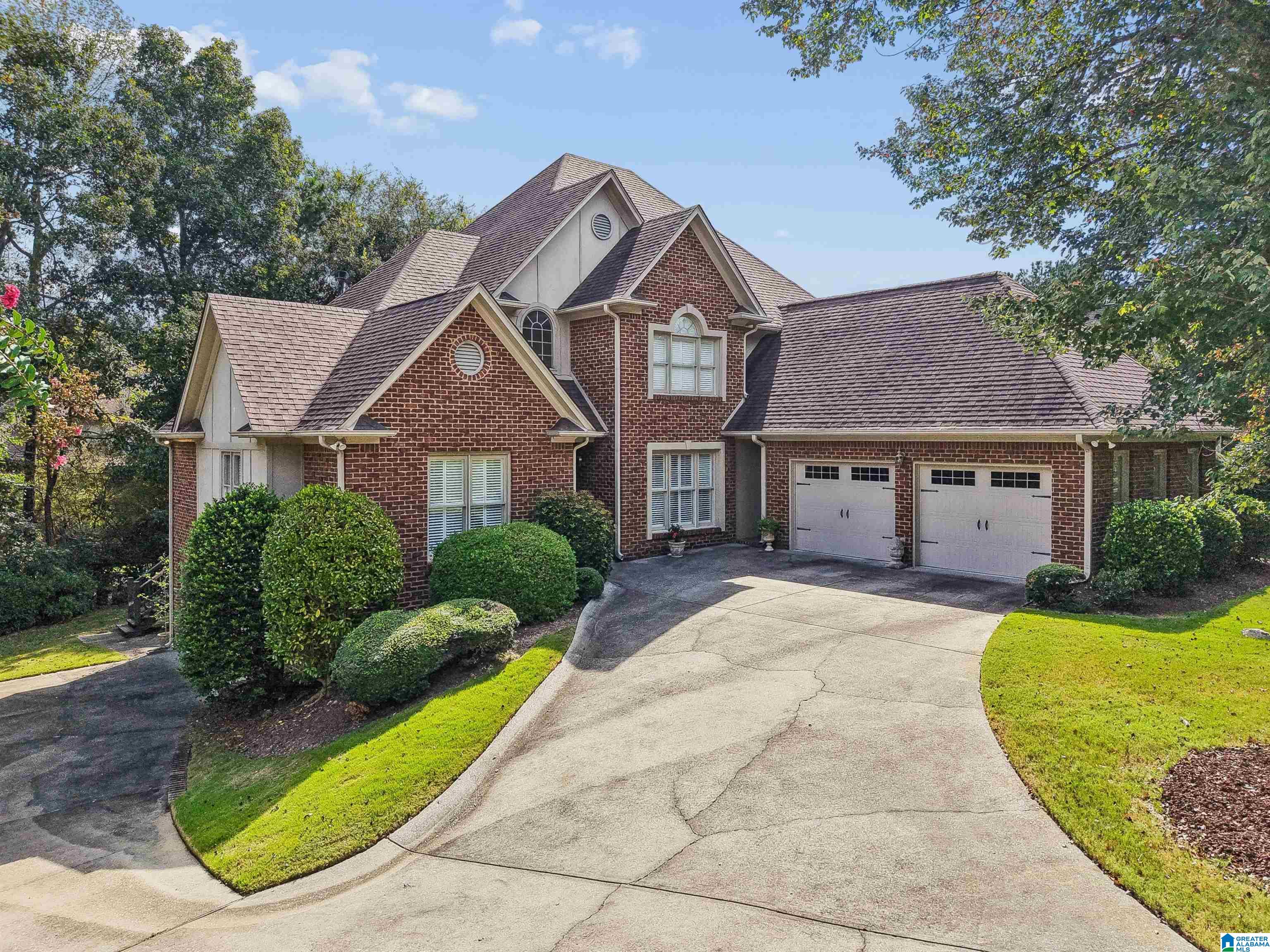 Photo 2 of Single family home for sale at 1021 Chedworth Ct, Birmingham, AL 35242 | MLS# 21464148 | Listing updated on 2026-09-12