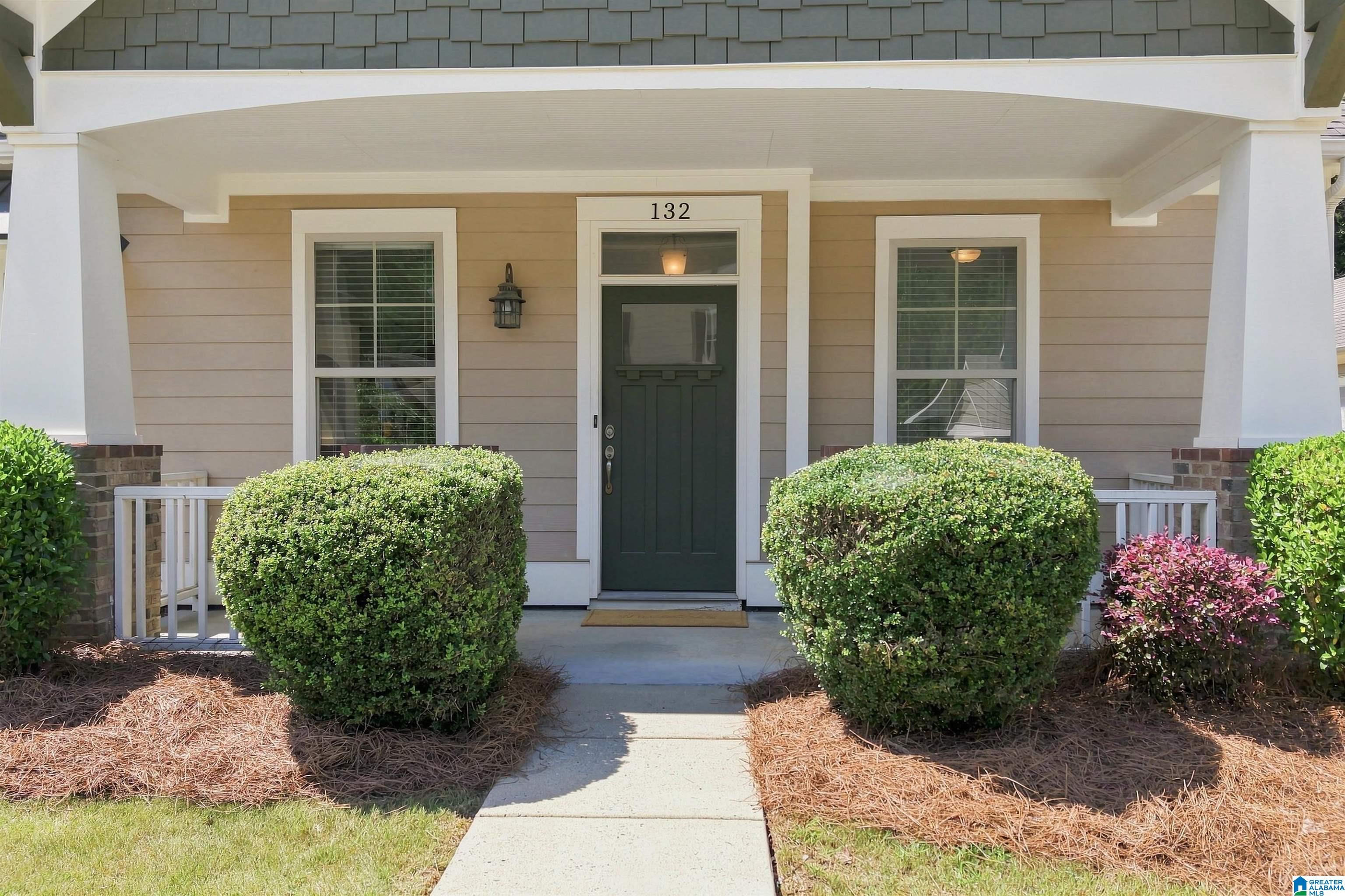 Photo 2 of Single family home for sale at 132 Chelsea Sta Dr, Chelsea, AL 35043 | MLS# 21464149 | Listing updated on 2026-09-06