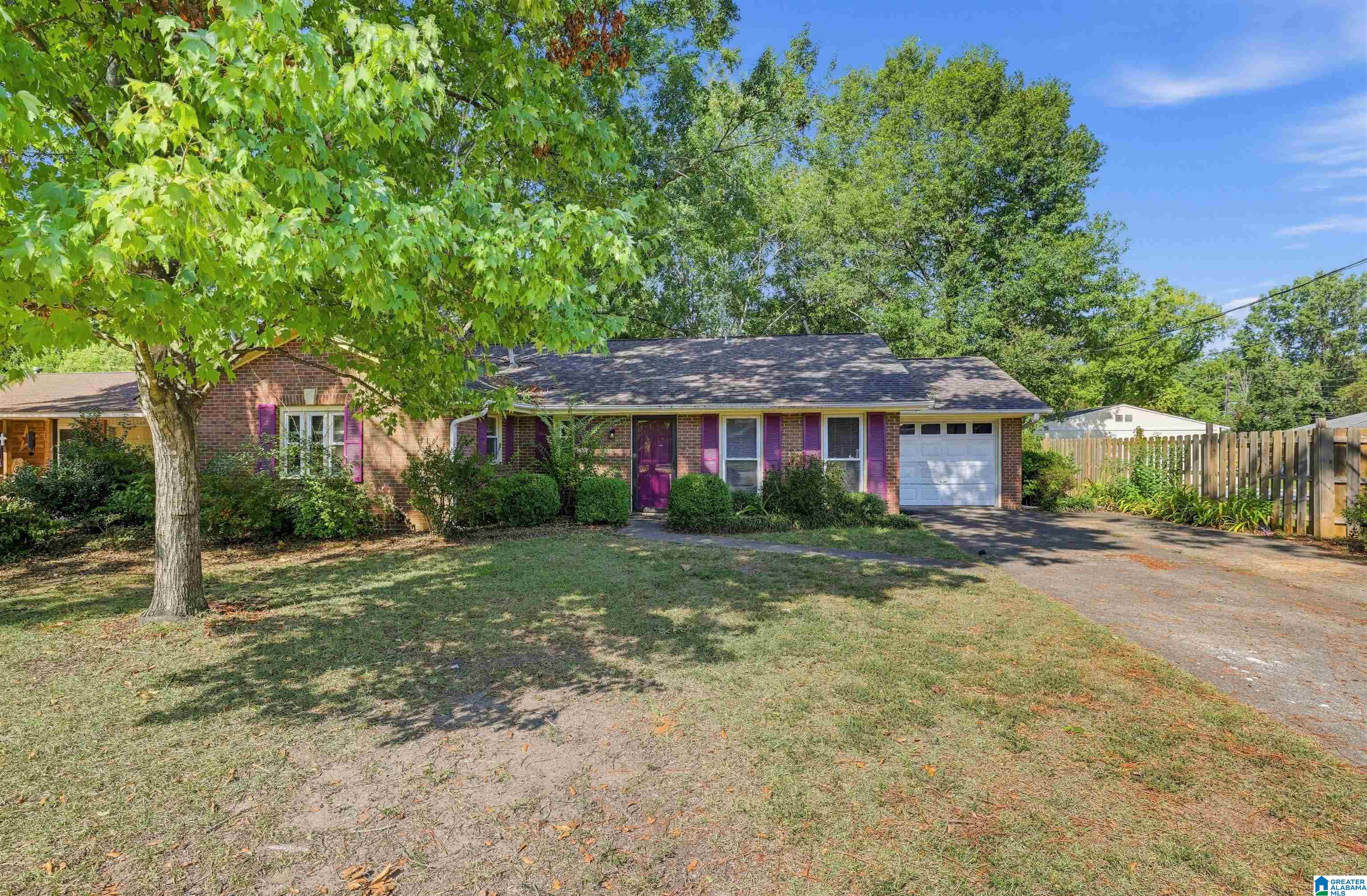 Photo 4 of Single family home for sale at 337 Bowling Green Dr, Montgomery, AL 36109 | MLS# 21464152 | Listing updated on 2026-09-05