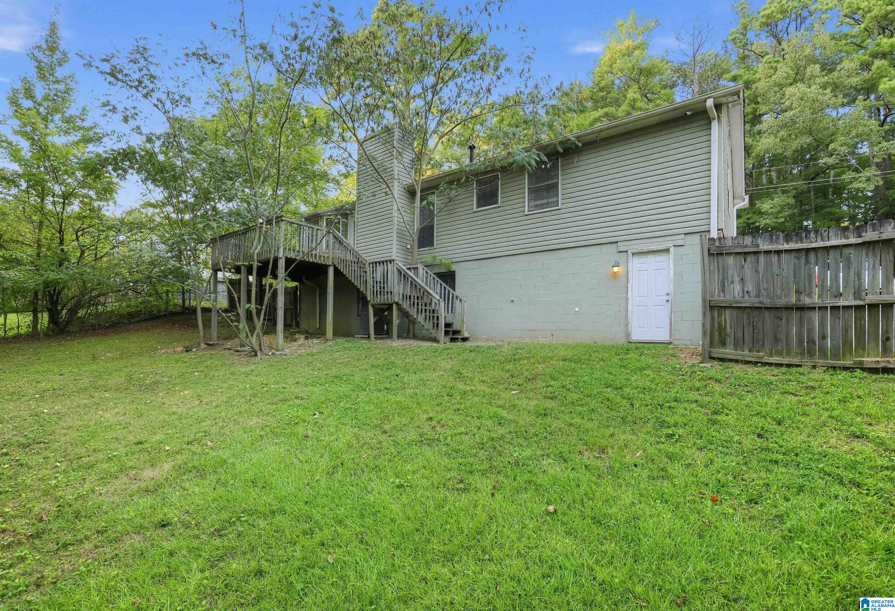 Photo 3 of Single family home for sale at 2817 Wood Dr Ne, Center Point, AL 35215 | MLS# 21464156 | Listing updated on 2026-09-10