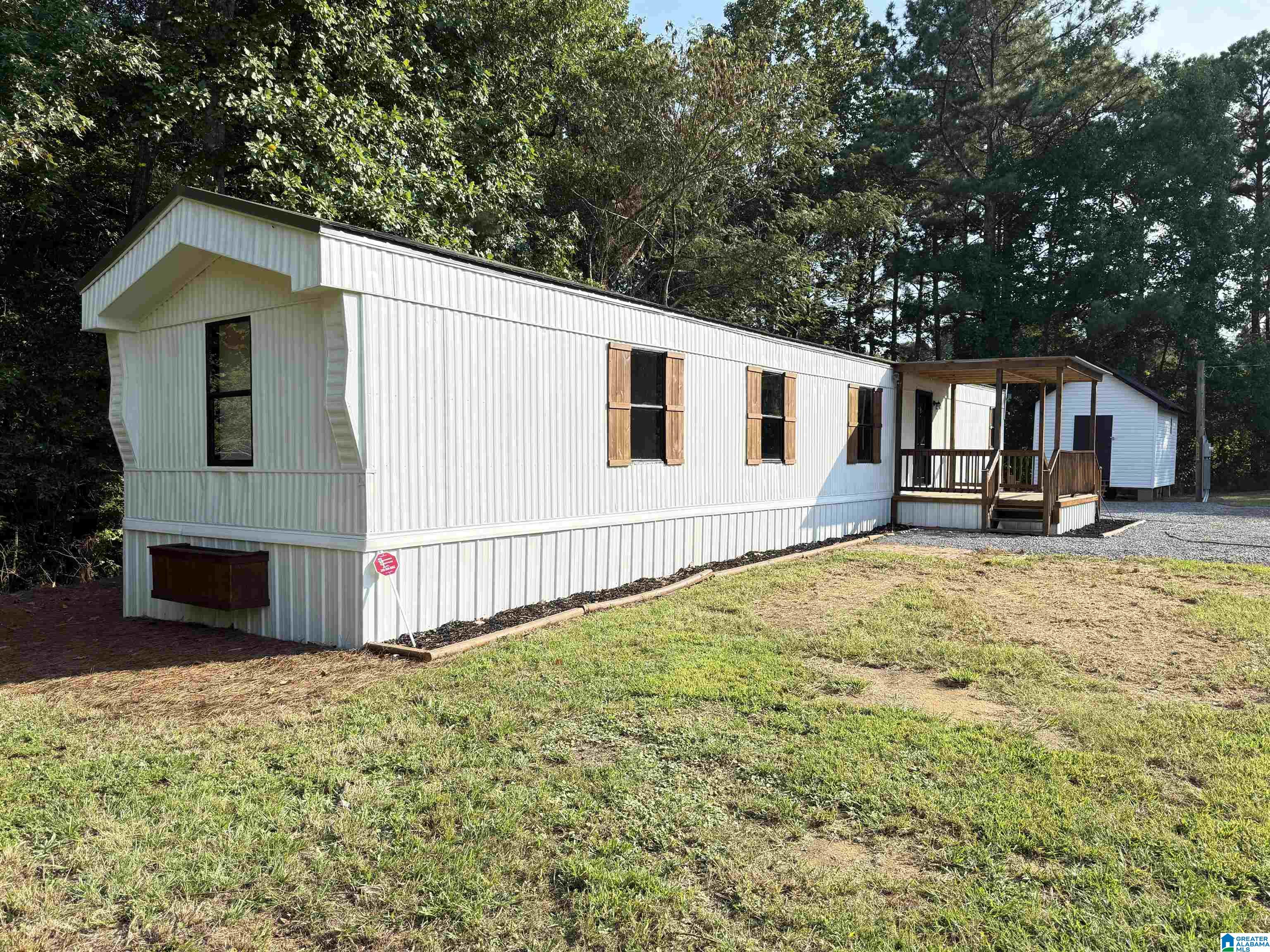 Photo 3 of Sale Pending at 305 Miller Dr, Pell City, AL 35125 | MLS# 21464169 | Listing updated on 2026-09-17