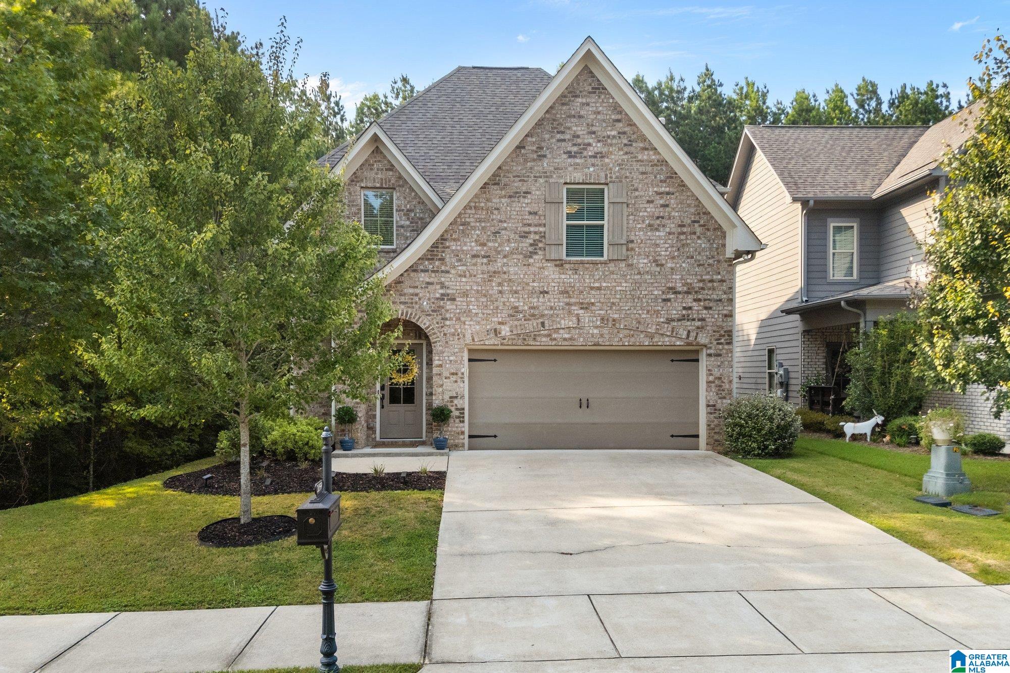 Photo 2 of Single family home for sale at 2059 Springfield Dr, Chelsea, AL 35043 | MLS# 21464181 | Listing updated on 2026-10-20
