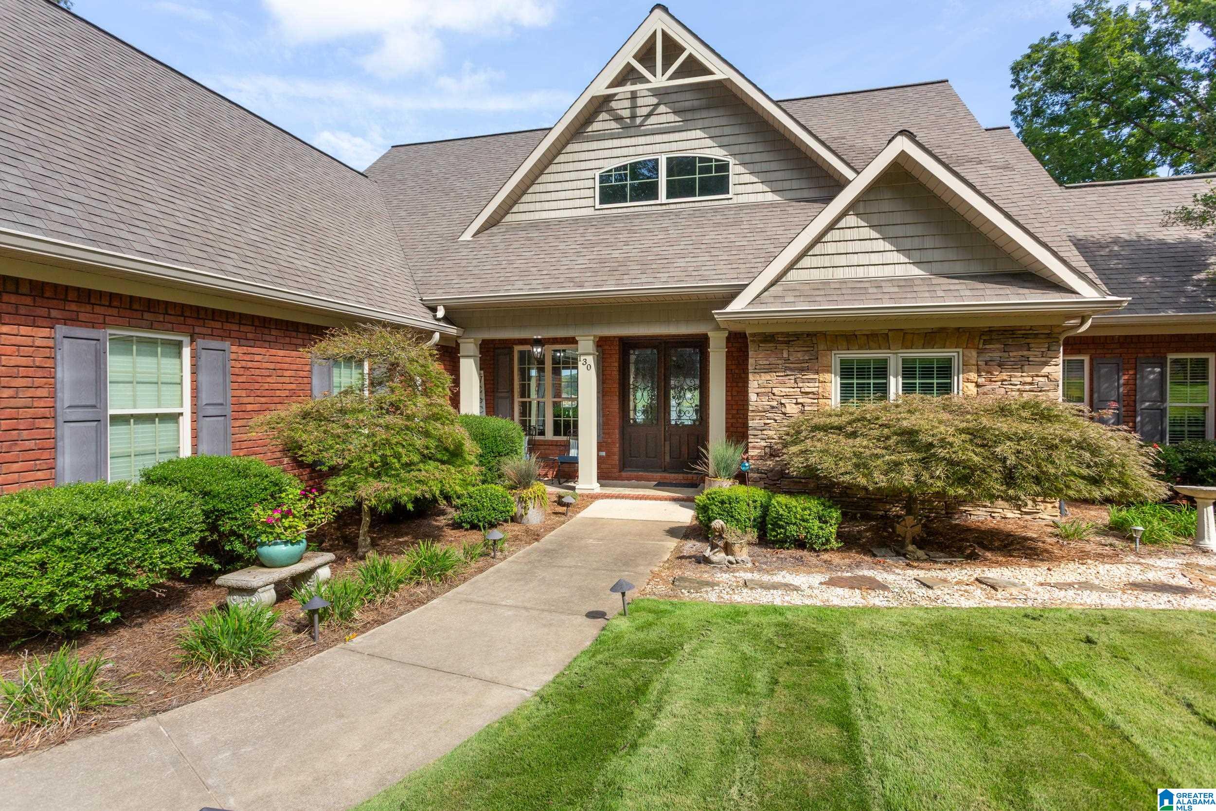 Photo 4 of Single family home for sale at 130 Sunset Cvs, Ohatchee, AL 36271 | MLS# 21464184 | Listing updated on 2026-09-14