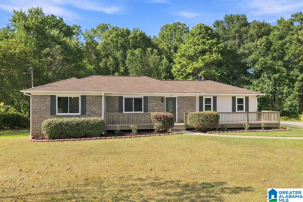 Photo 1 of Single family home for sale at 218 Yellowhammer Dr, Alabaster, AL 35007 | MLS# 21464185 | Listing updated on 2026-09-05