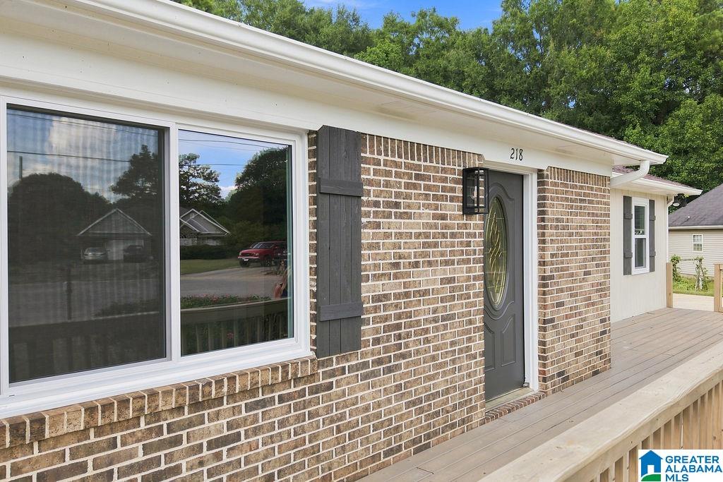 Photo 3 of Single family home for sale at 218 Yellowhammer Dr, Alabaster, AL 35007 | MLS# 21464185 | Listing updated on 2026-09-05
