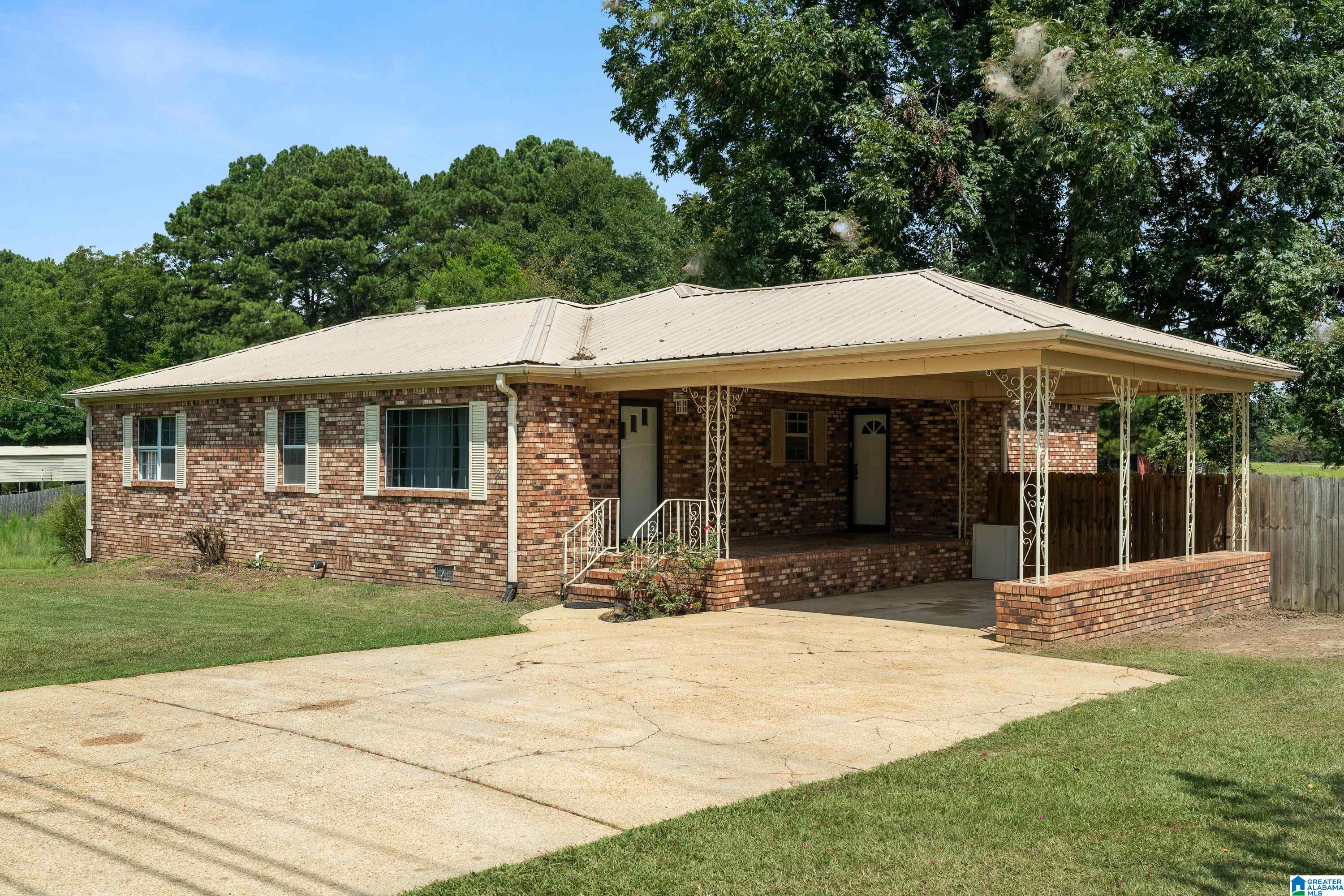 Photo 2 of Sale Pending at 3406 Virginia Dr, Bessemer, AL 35023 | MLS# 21464190 | Listing updated on 2026-09-16