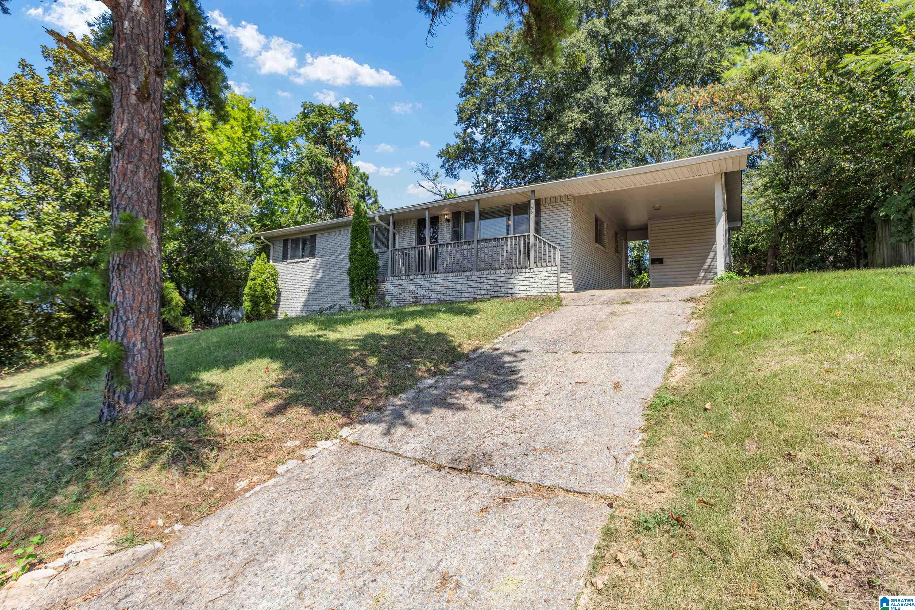 Photo 2 of Single family home for sale at 1281 49th Place S, Birmingham, AL 35222 | MLS# 21464193 | Listing updated on 2026-09-05