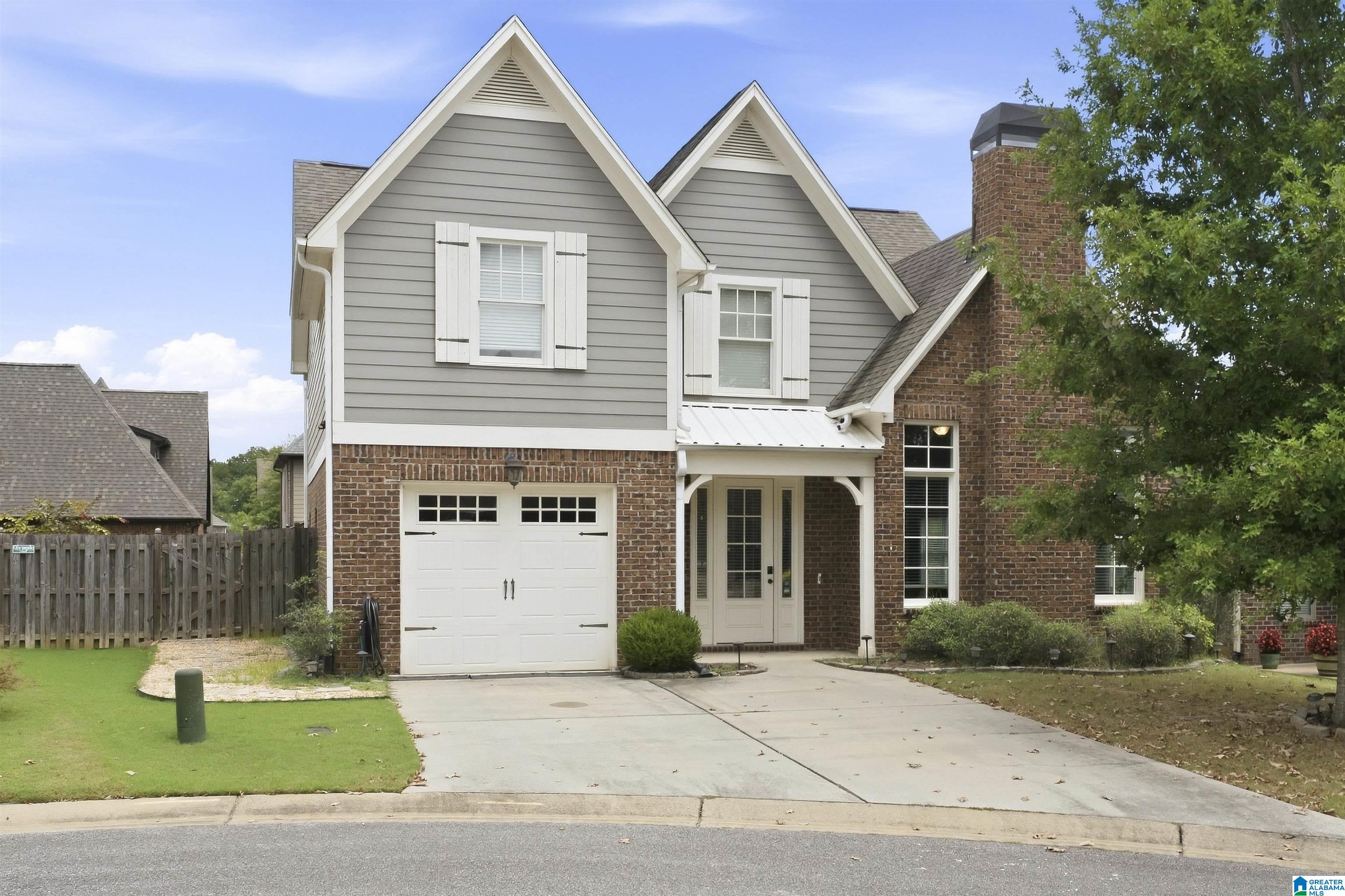 Single family home for sale at 3205 Brookes Xing Cir, Birmingham, AL 35235 | MLS# 21464196