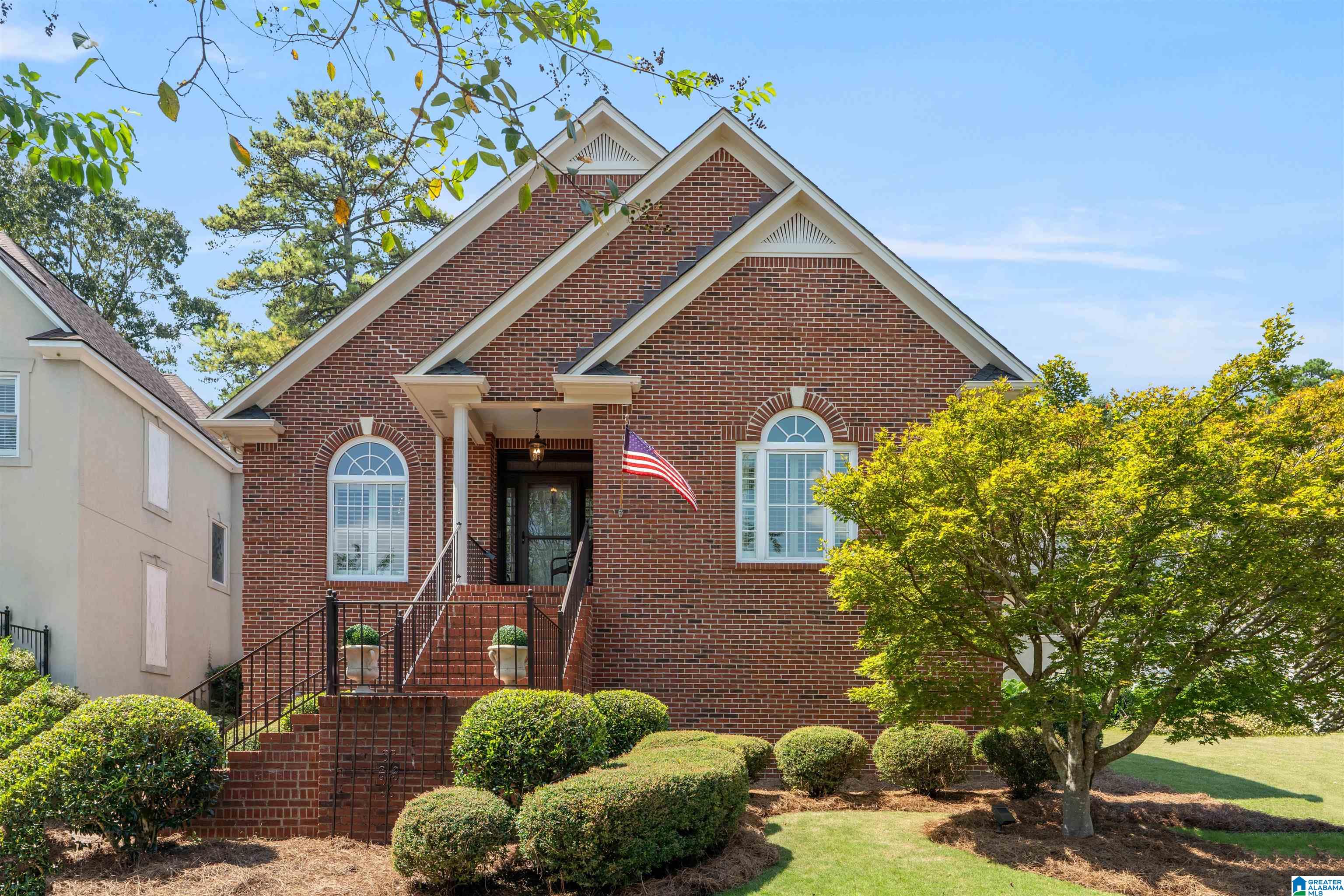 Photo 1 of Sale Pending at 1287 Daventry Ct, Vestavia, AL 35243 | MLS# 21464207 | Listing updated on 2026-09-09