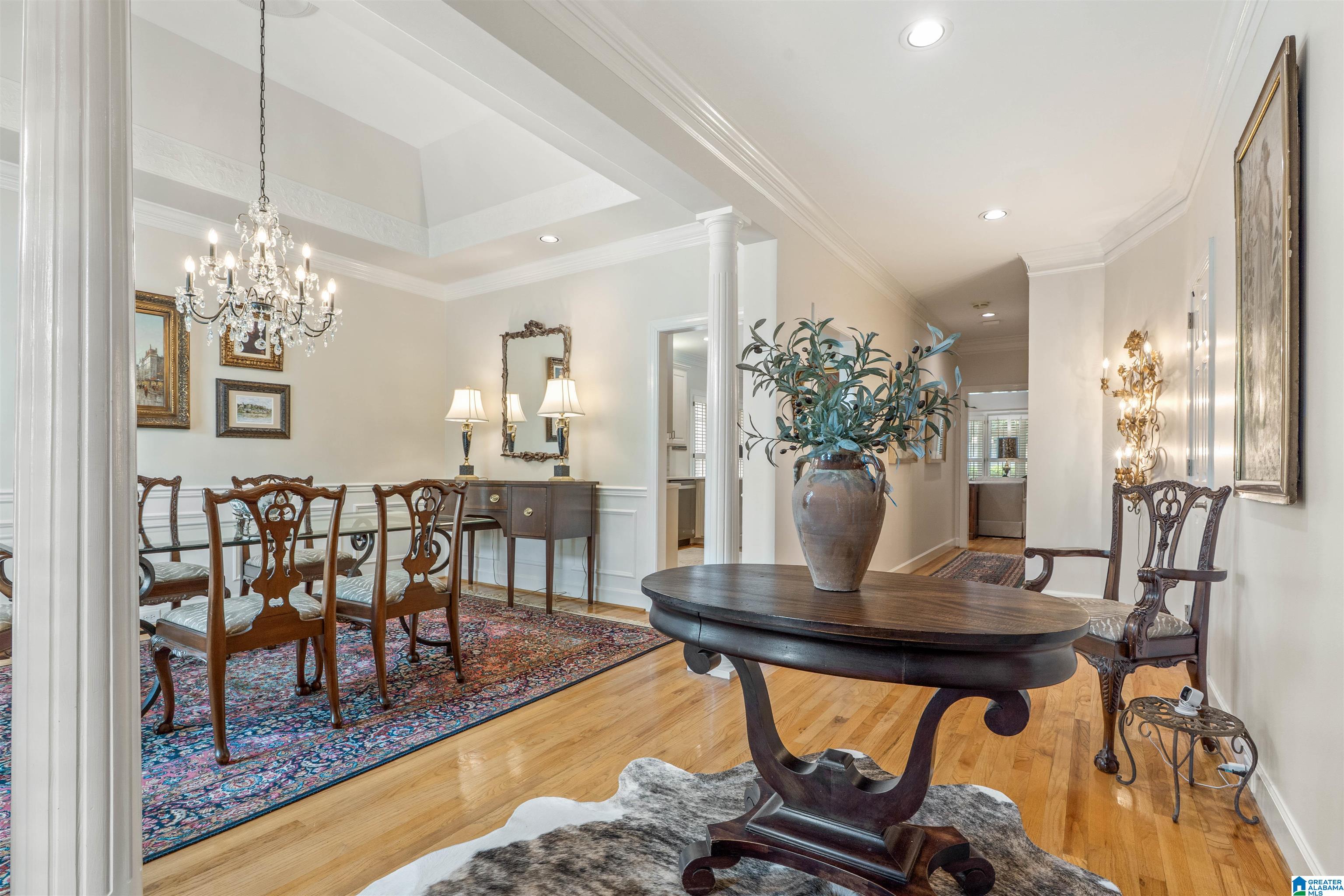 Photo 3 of Sale Pending at 1287 Daventry Ct, Vestavia, AL 35243 | MLS# 21464207 | Listing updated on 2026-09-09