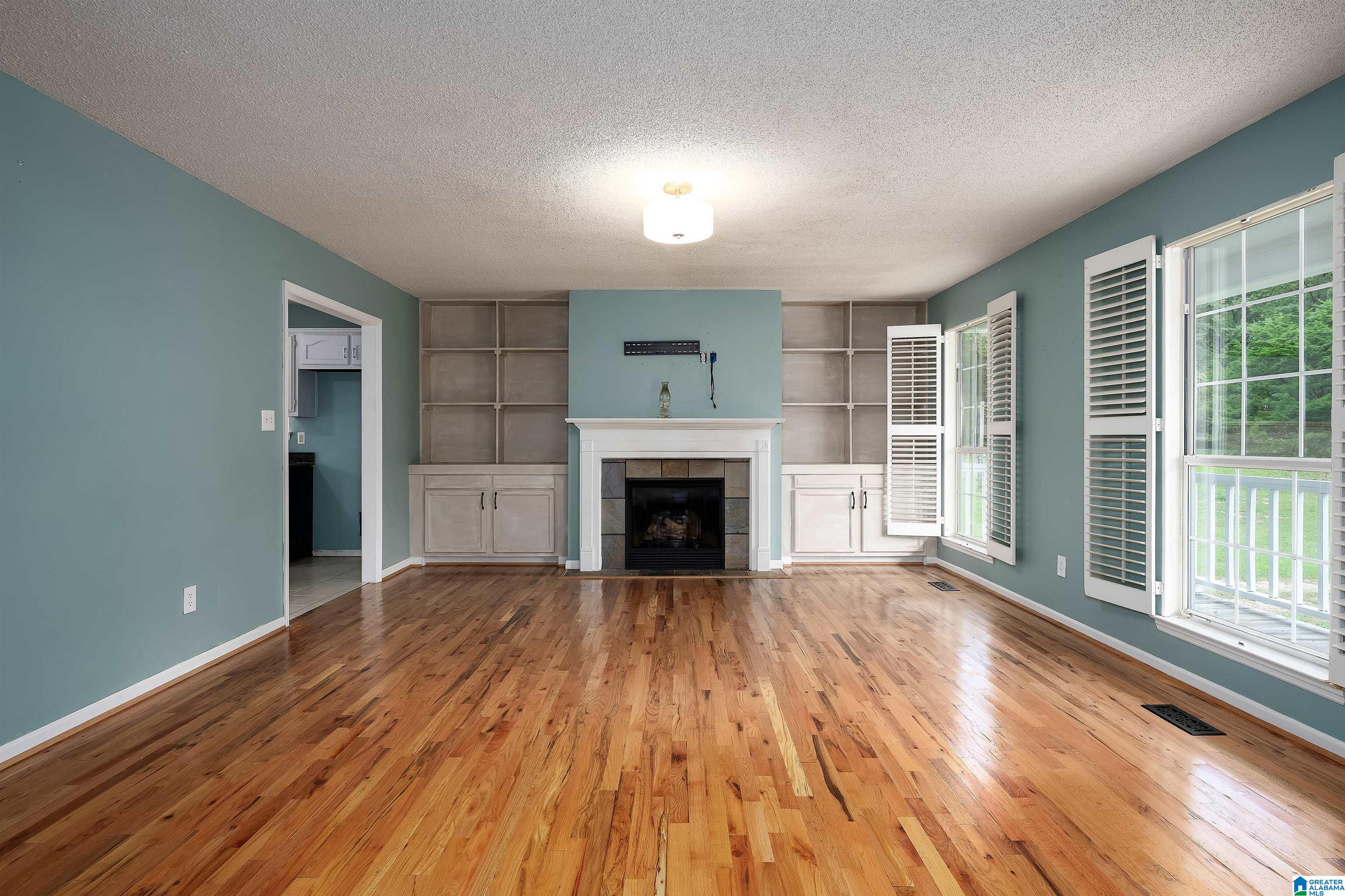 Photo 3 of Single family home for sale at 5608 Joe Nail Rd, Mount Olive, AL 35117 | MLS# 21464211 | Listing updated on 2026-09-14