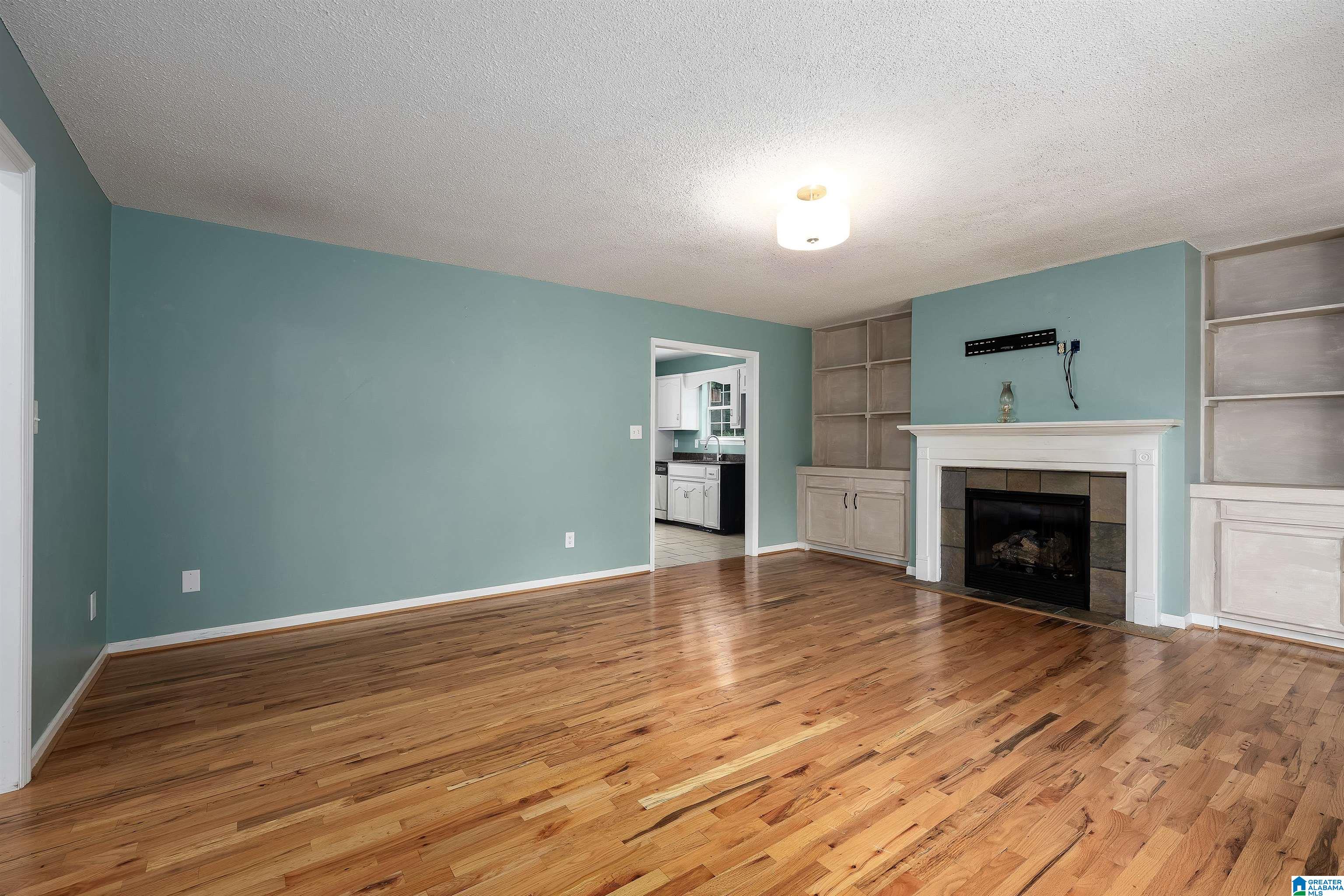 Photo 4 of Single family home for sale at 5608 Joe Nail Rd, Mount Olive, AL 35117 | MLS# 21464211 | Listing updated on 2026-09-14