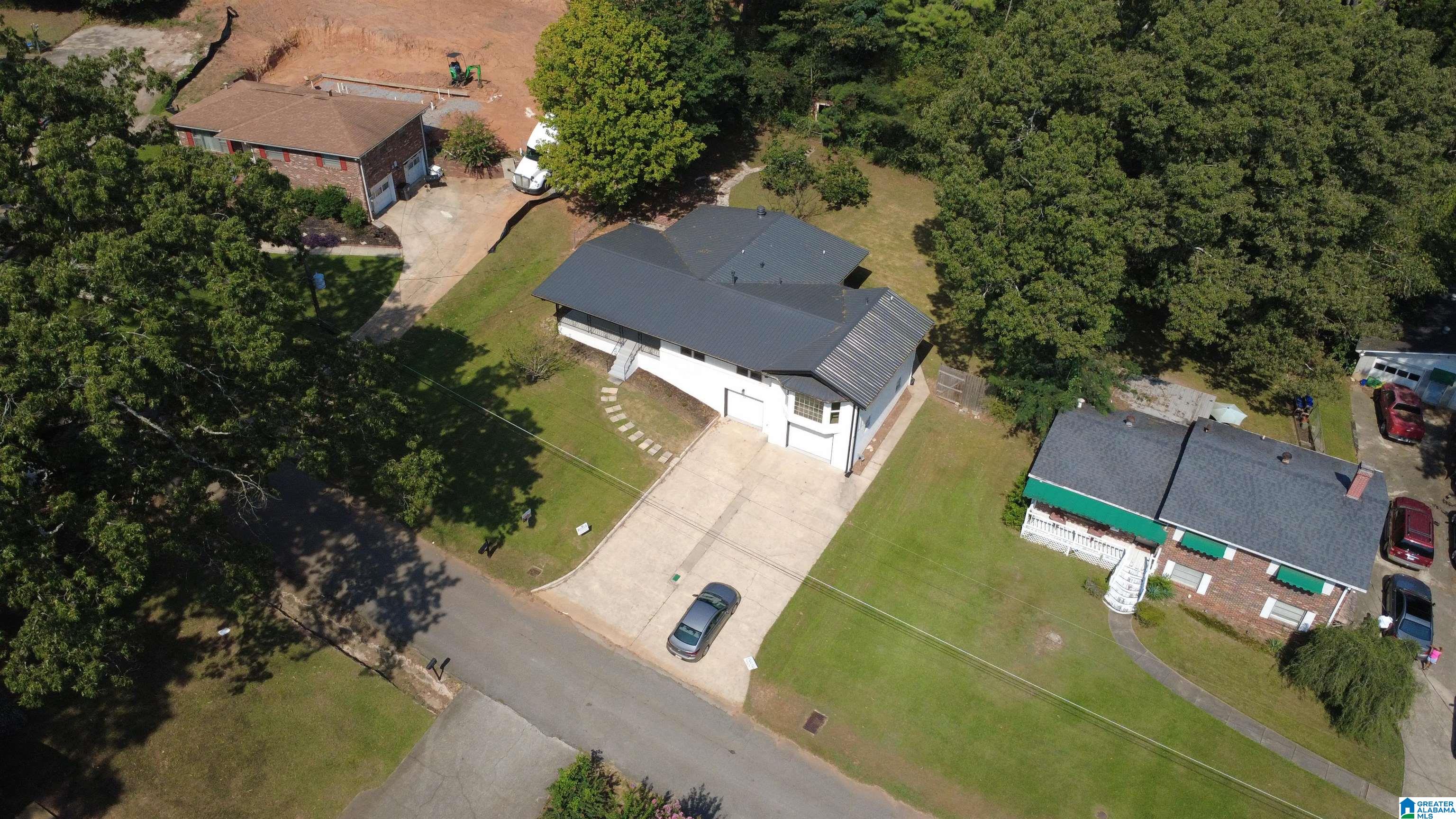 Photo 2 of Single family home for sale at 1416 29th Avenue N, Bessemer, AL 35023 | MLS# 21464225 | Listing updated on 2026-09-16
