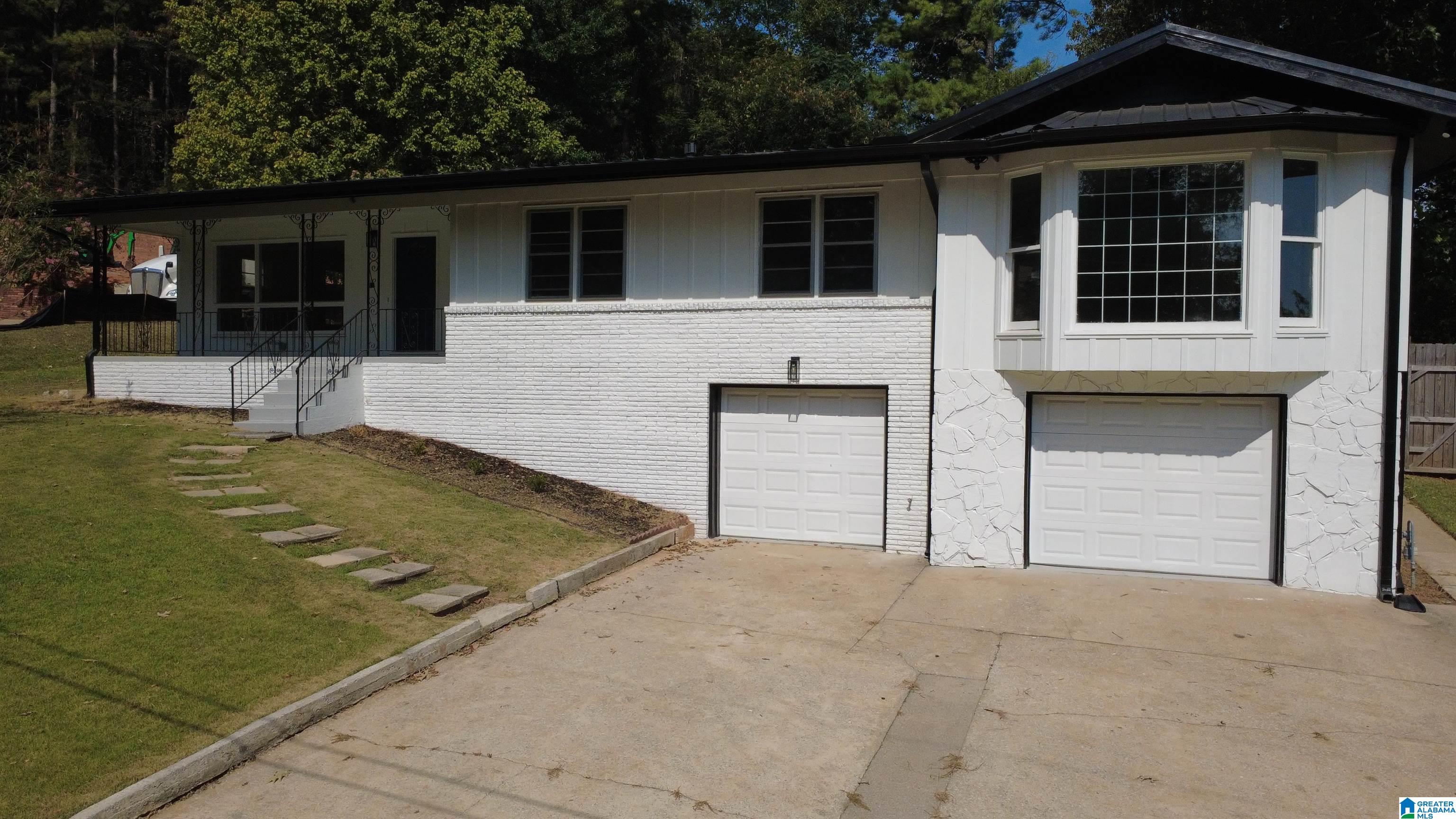 Photo 3 of Single family home for sale at 1416 29th Avenue N, Bessemer, AL 35023 | MLS# 21464225 | Listing updated on 2026-09-16