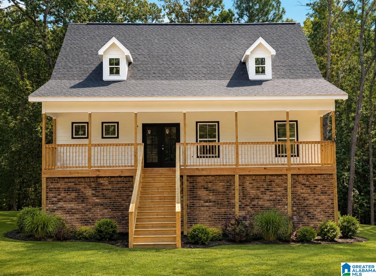 Single family home for sale at 12825 Oak Forest Dr, LAKEVIEW, AL 35111 | MLS# 21464239