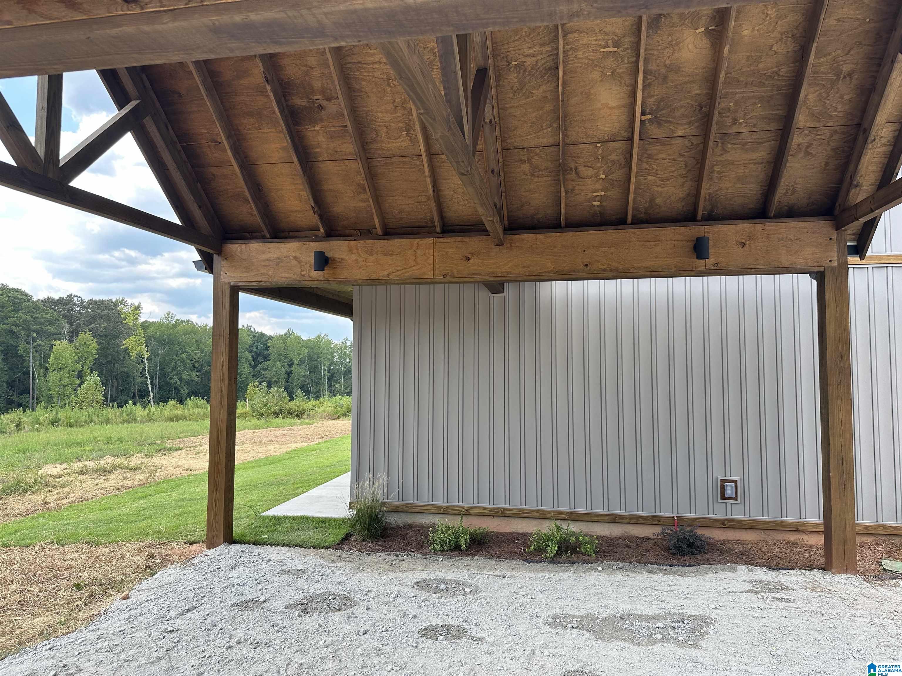 Photo 4 of Single family home for sale at 4028 County Rd 16, Roanoke, AL 36274 | MLS# 21464240 | Listing updated on 2026-09-06