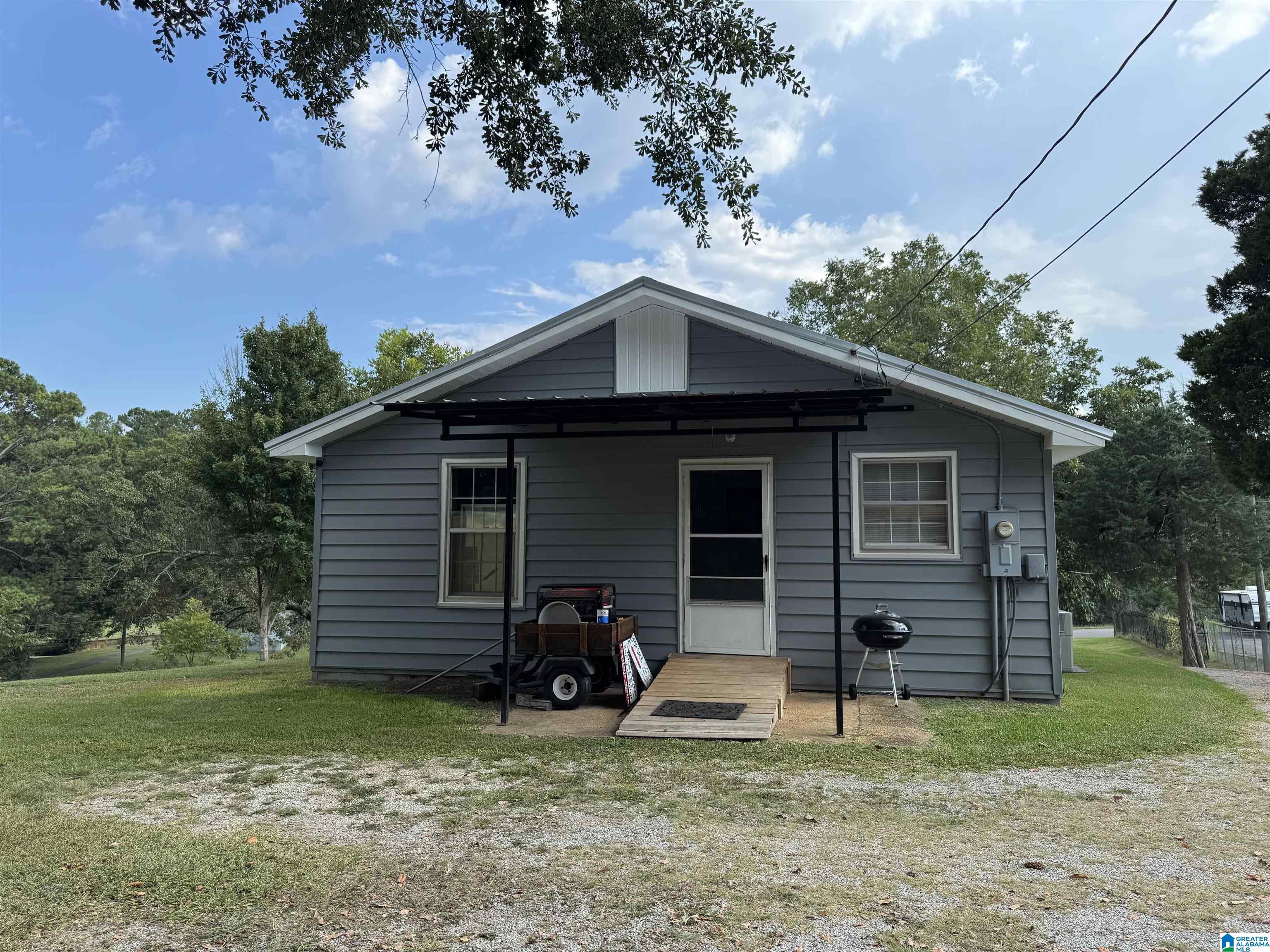 Photo 2 of Single family home for sale at 206r W Glade Rd, Anniston, AL 36206 | MLS# 21464242 | Listing updated on 2026-09-06