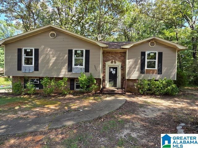 Photo 1 of Single family home for sale at 3031 Lone Oak Rd, Bessemer, AL 35023 | MLS# 21464247 | Listing updated on 2026-09-07