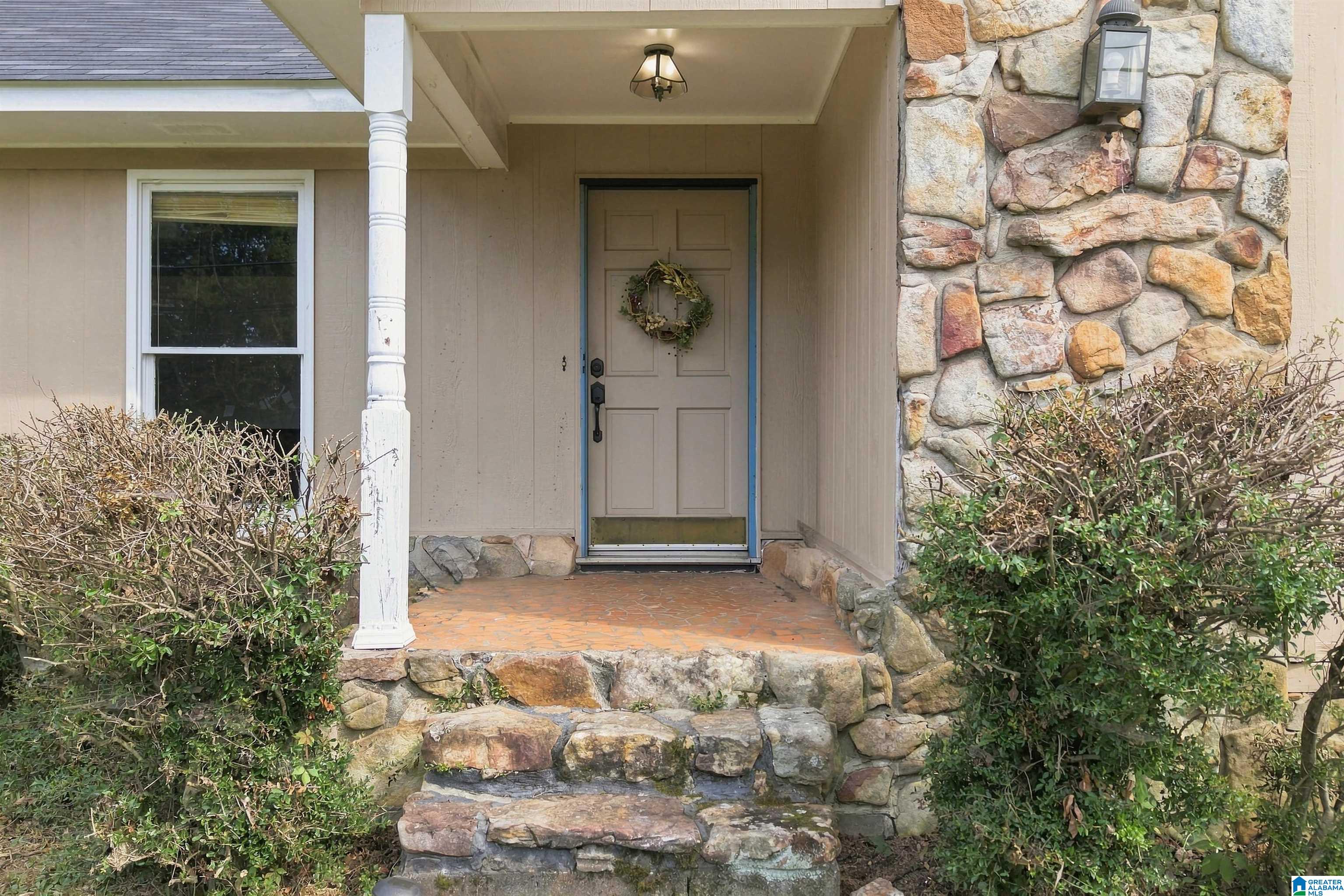 Photo 3 of Single family home for sale at 4957 S Shades Crst Rd, Helena, AL 35022 | MLS# 21464259 | Listing updated on 2026-09-07