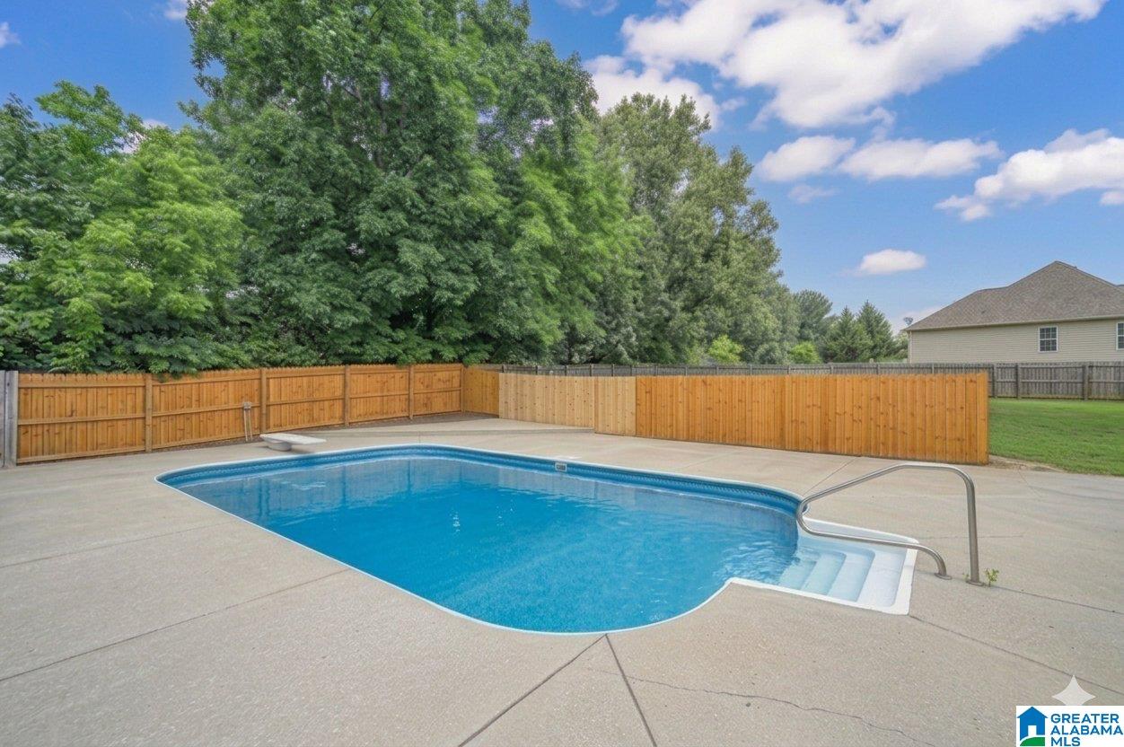 Photo 2 of Single family home for sale at 9317 Angel View Ln, Kimberly, AL 35091 | MLS# 21464266 | Listing updated on 2026-09-13