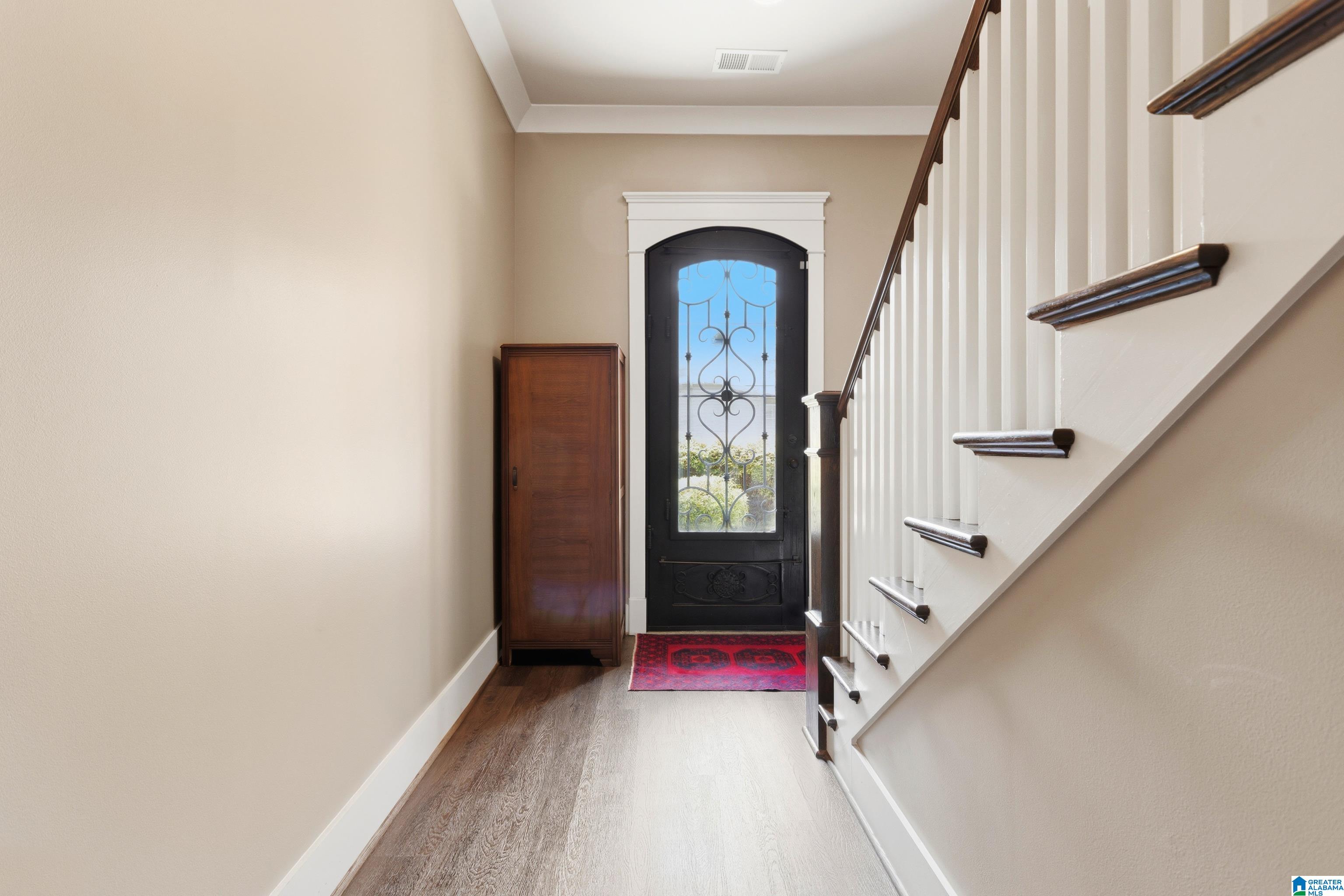 Photo 3 of Townhouse for sale at 648 Flag Cir, Hoover, AL 35226 | MLS# 21464271 | Listing updated on 2026-09-08