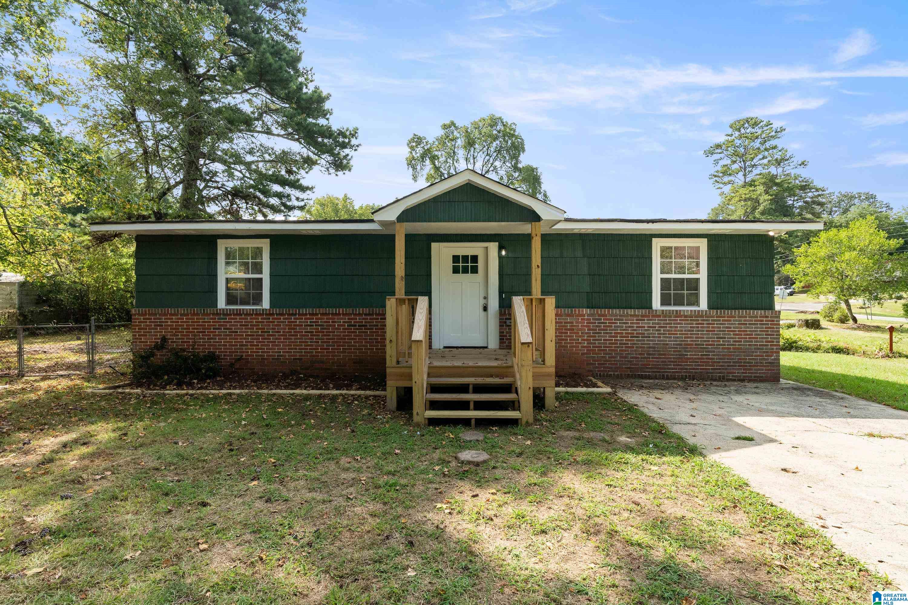 Photo 3 of Single family home for sale at 1209 Five Mile Rd, Birmingham, AL 35215 | MLS# 21464279 | Listing updated on 2026-09-14