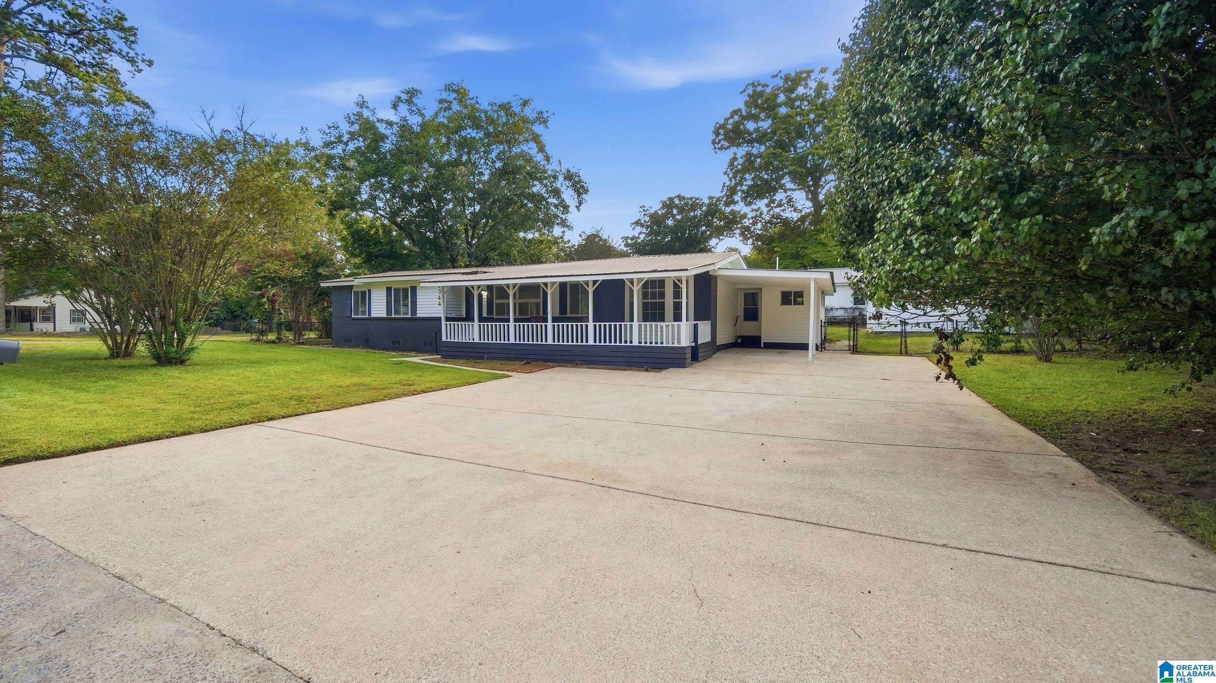 Photo 3 of Sale Pending at 1344 Lake Ln Ne, Birmingham, AL 35215 | MLS# 21464292 | Listing updated on 2026-09-17