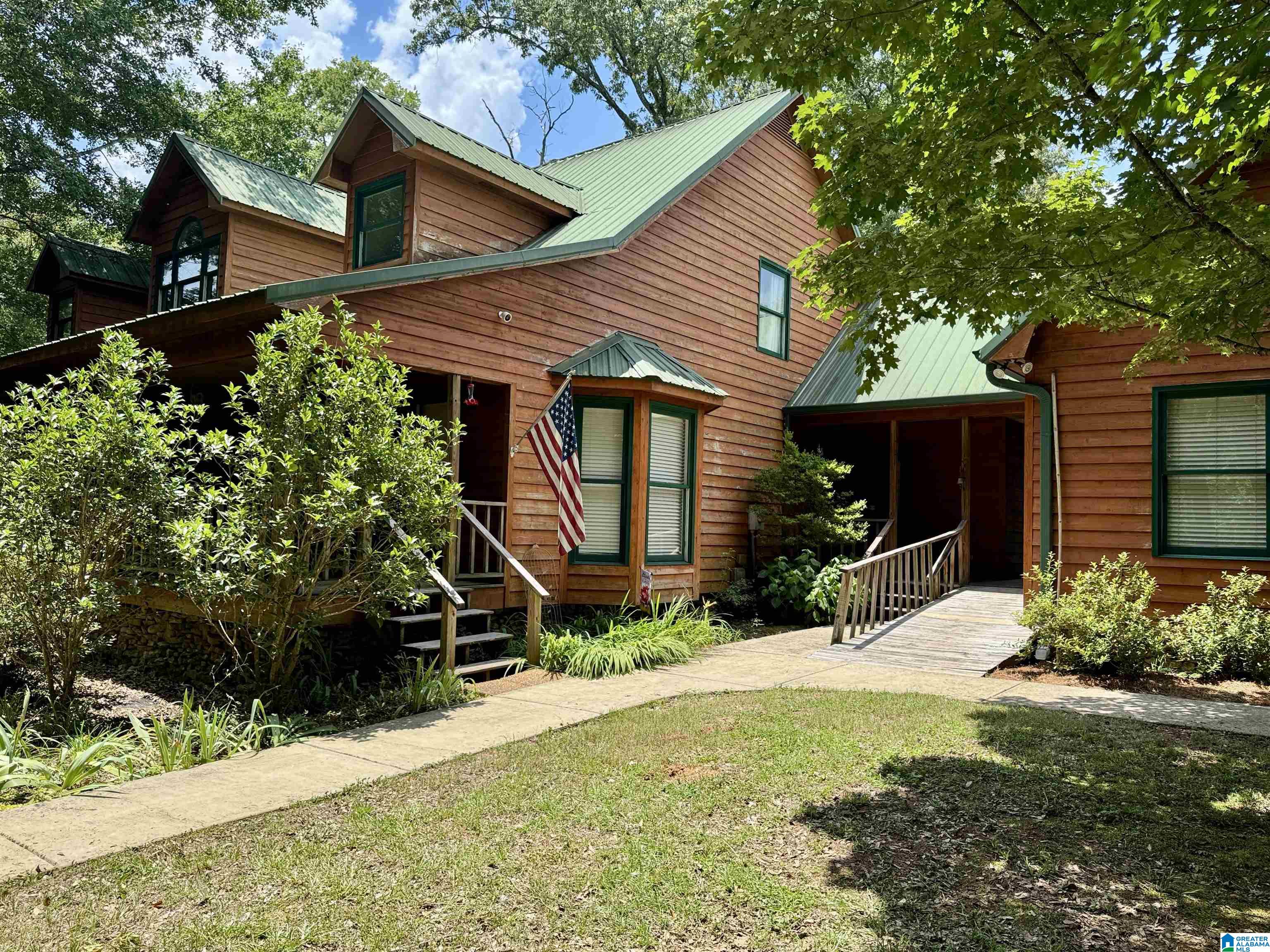 Photo 3 of Single family home for sale at 780 Talladega Crk Rd, Talladega, AL 35160 | MLS# 21464307 | Listing updated on 2026-09-11