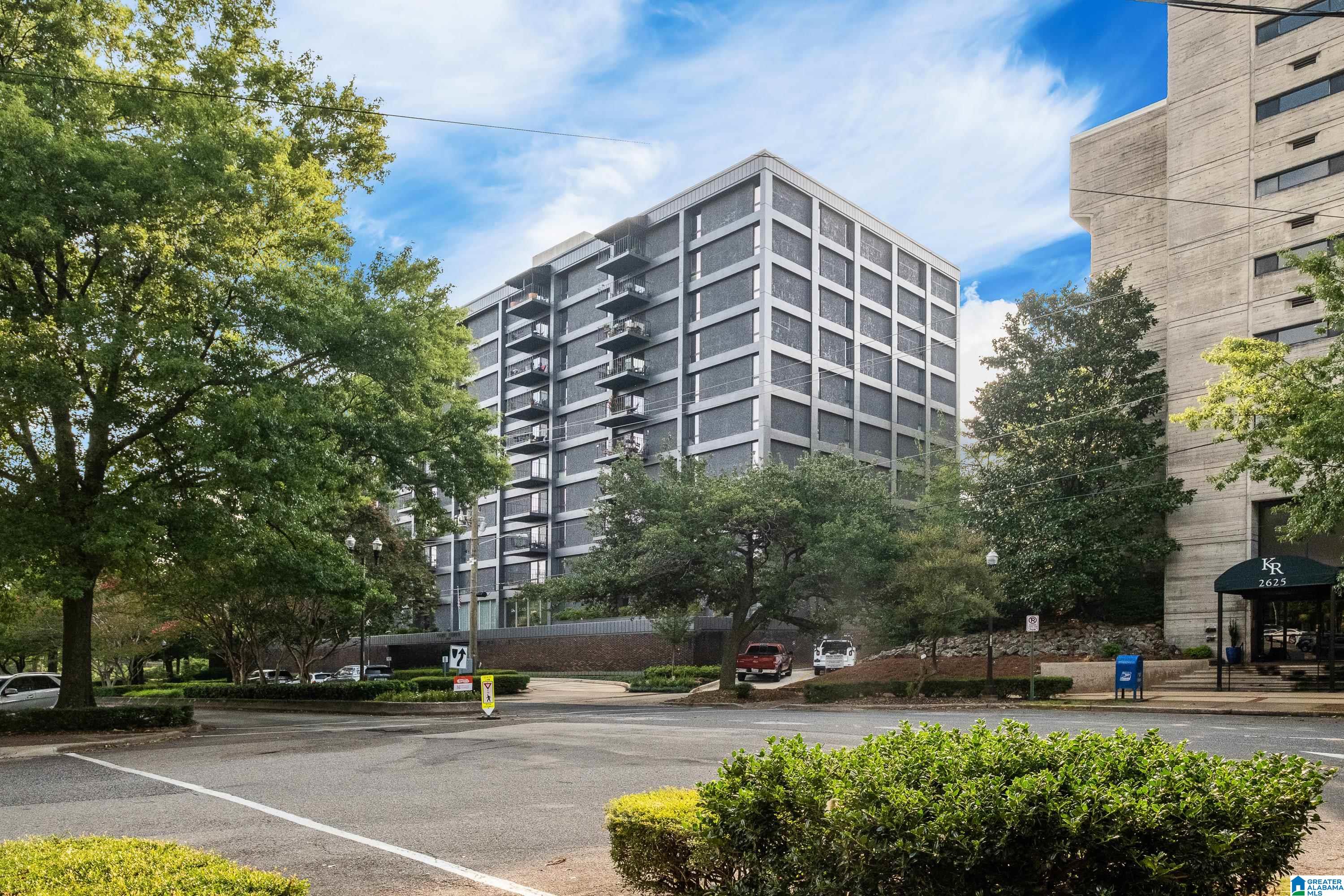 Photo 2 of Condo for sale at 2717 Highland Ave S #606, Birmingham, AL 35205 | MLS# 21464319 | Listing updated on 2026-09-08