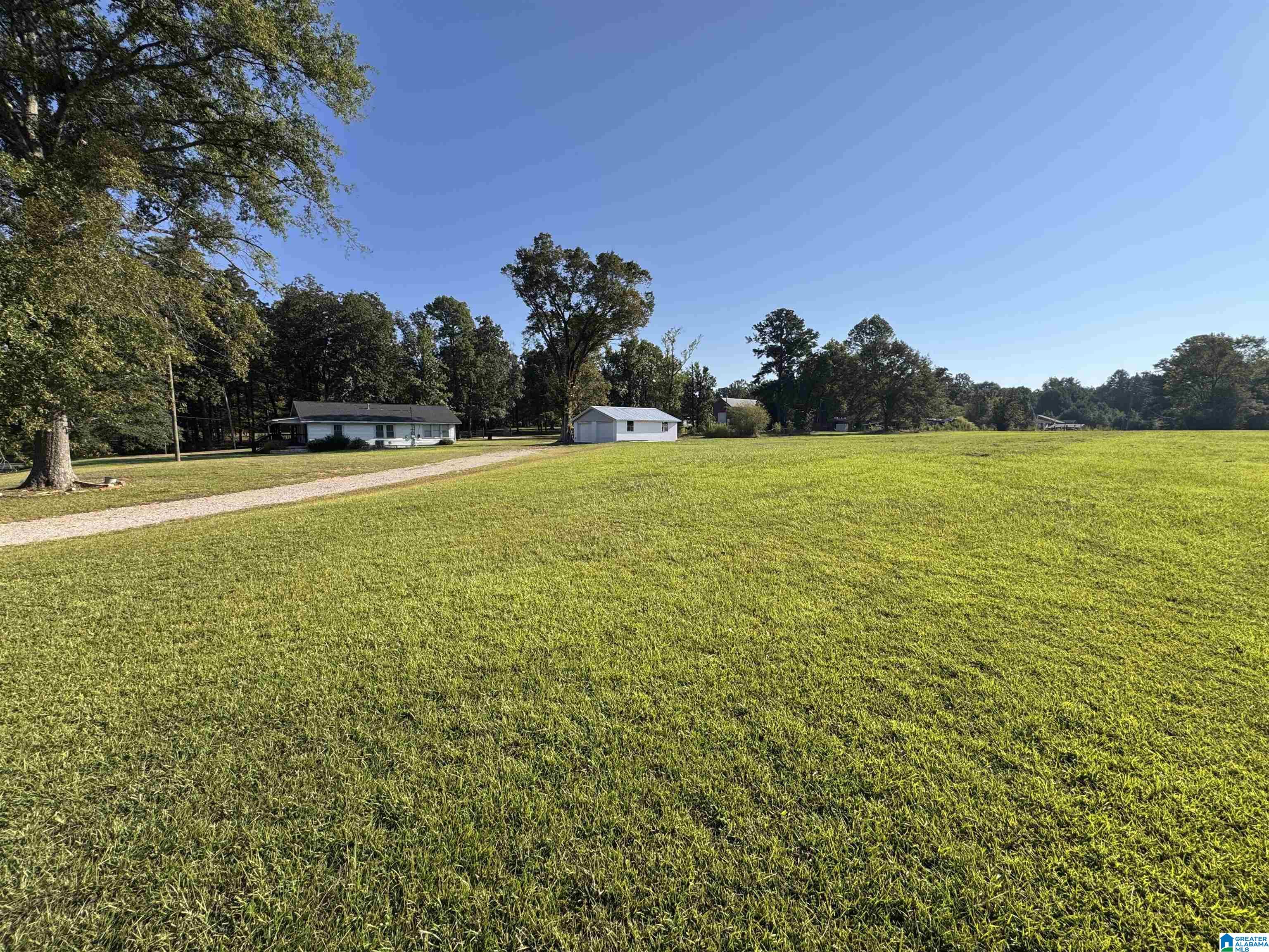 Photo 4 of Single family home for sale at 600 Mcclain Rd, Bessemer, AL 35023 | MLS# 21464326 | Listing updated on 2026-09-18