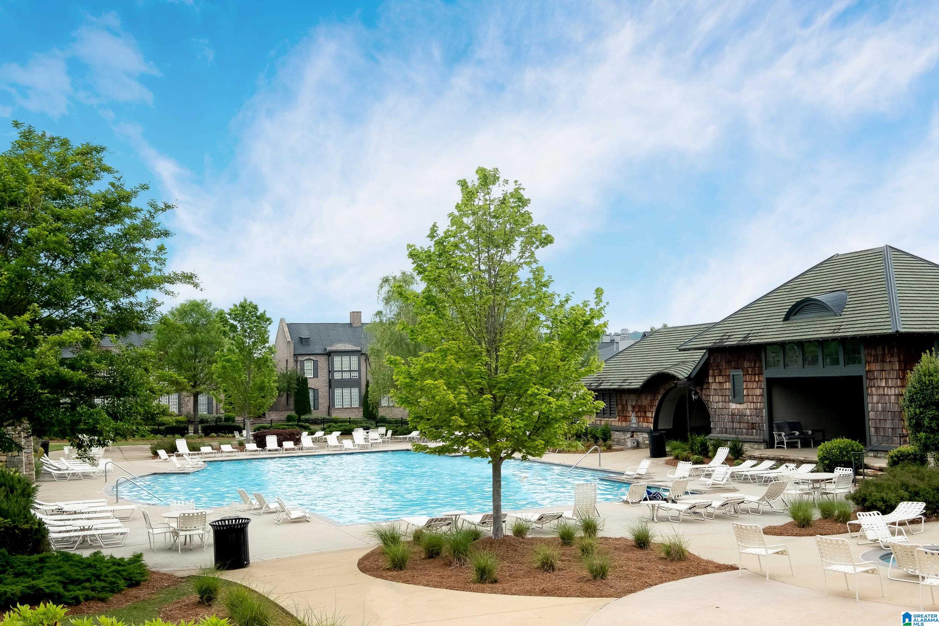 Photo 65 of Single family home for sale at 4004 Village Ctr Dr, Hoover, AL 35226 | MLS# 21464338 | Listing updated on 2026-09-09
