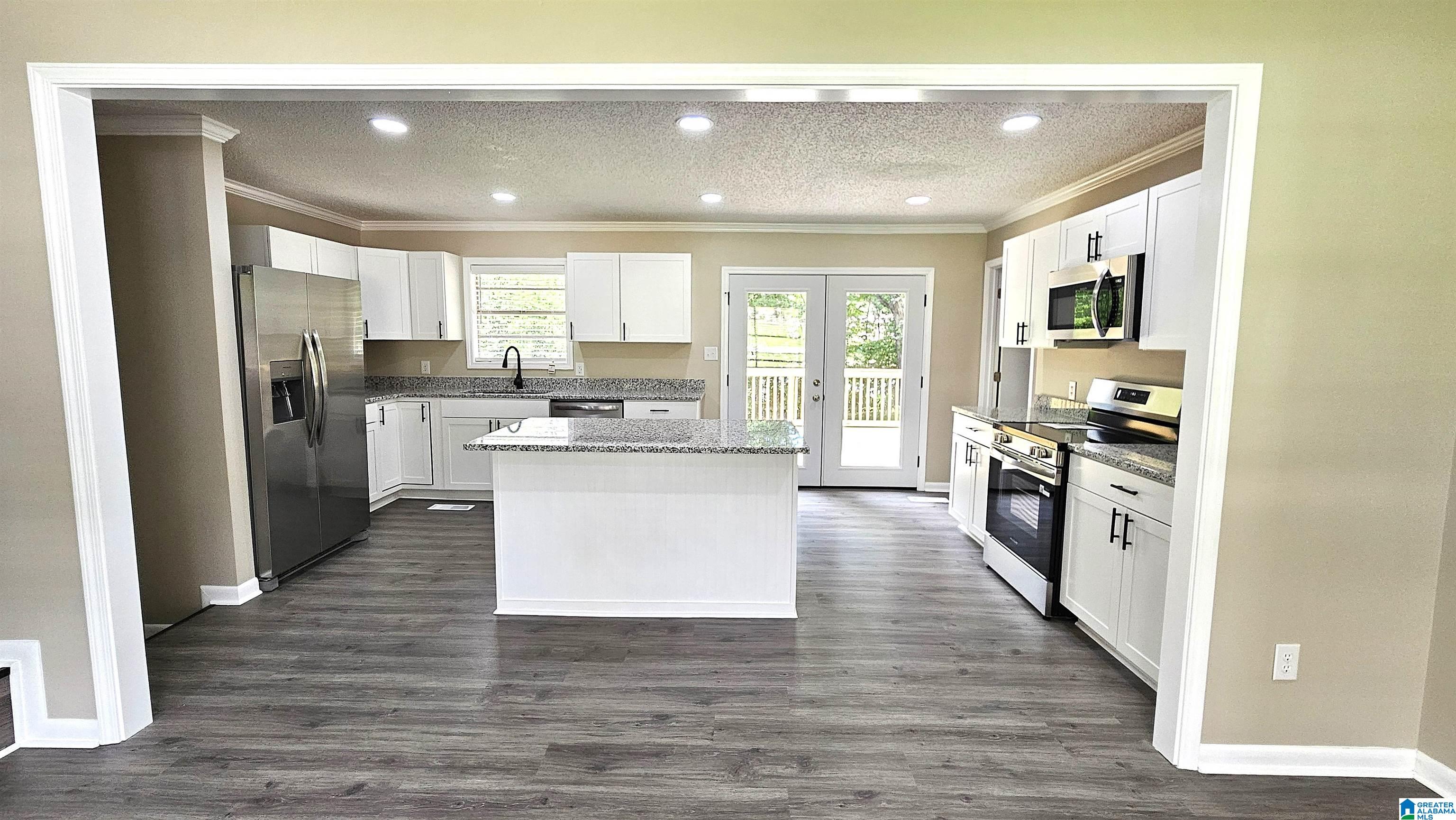 Photo 4 of Single family home for sale at 1119 Chatwood Dr, Anniston, AL 36206 | MLS# 21464343 | Listing updated on 2026-09-09