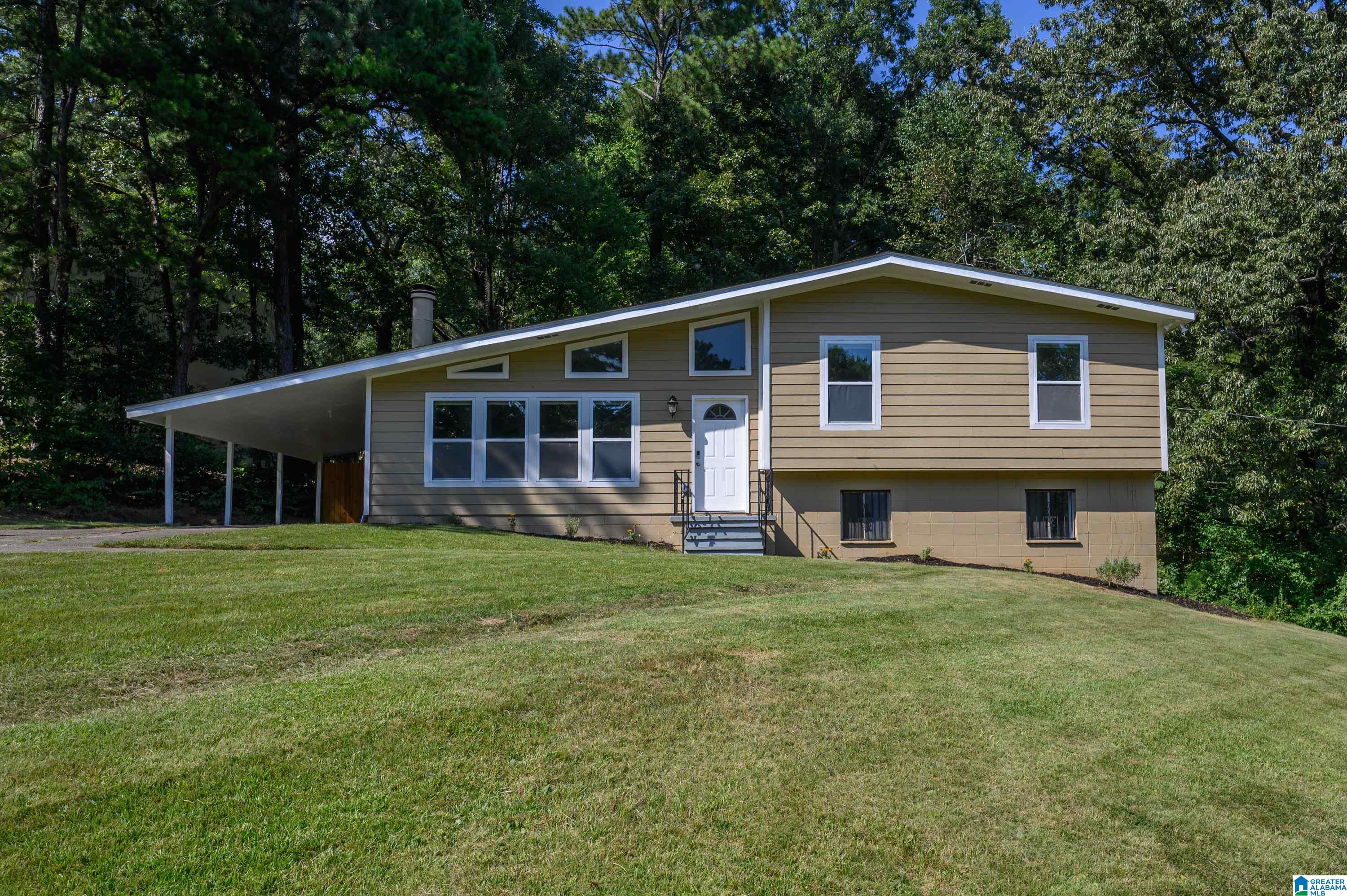 5152 BEACON DRIVE