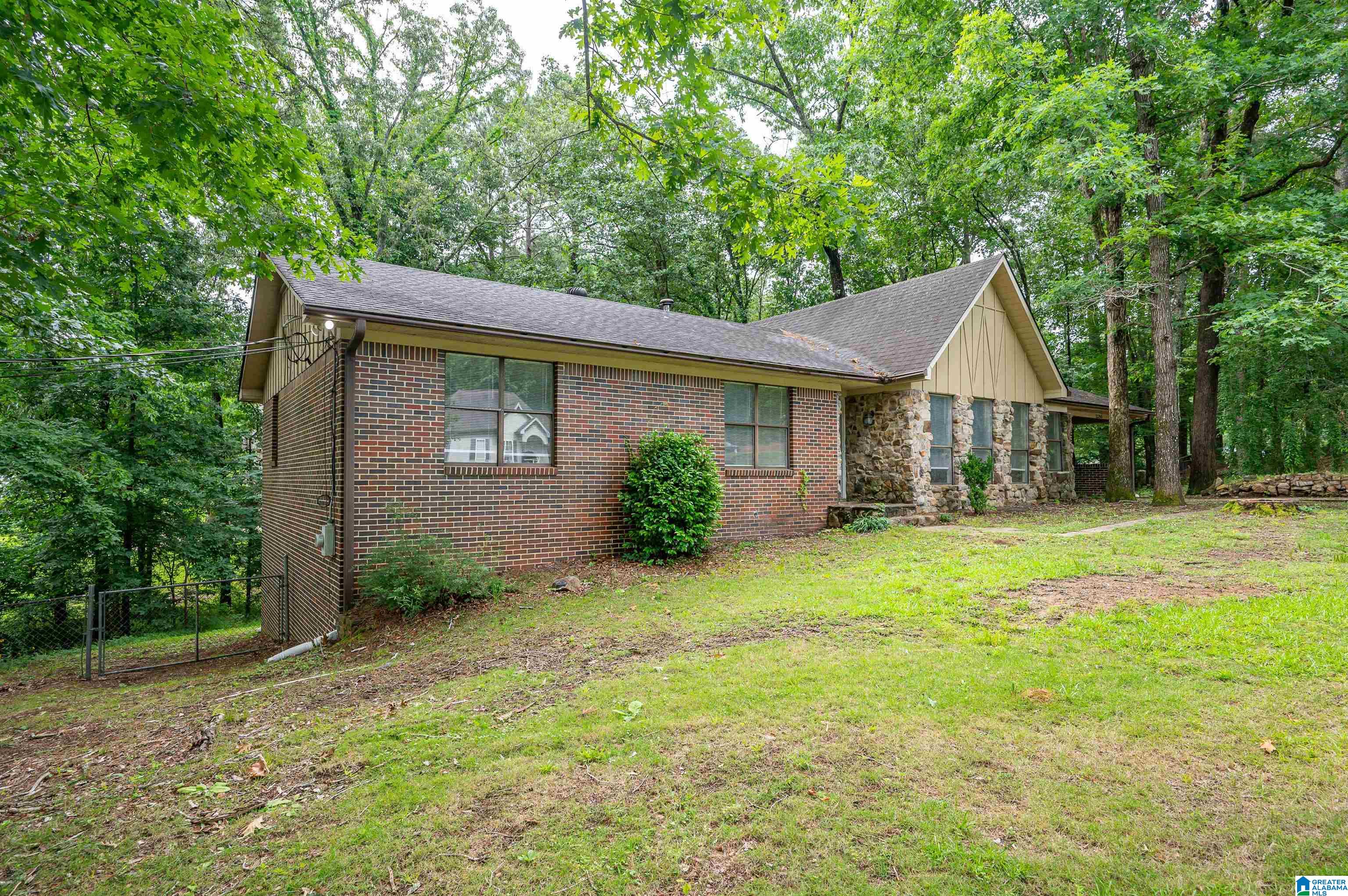 Photo 2 of Single family home for sale at 13265 Donna Dr, Lake View, AL 35111 | MLS# 21464364 | Listing updated on 2026-09-09