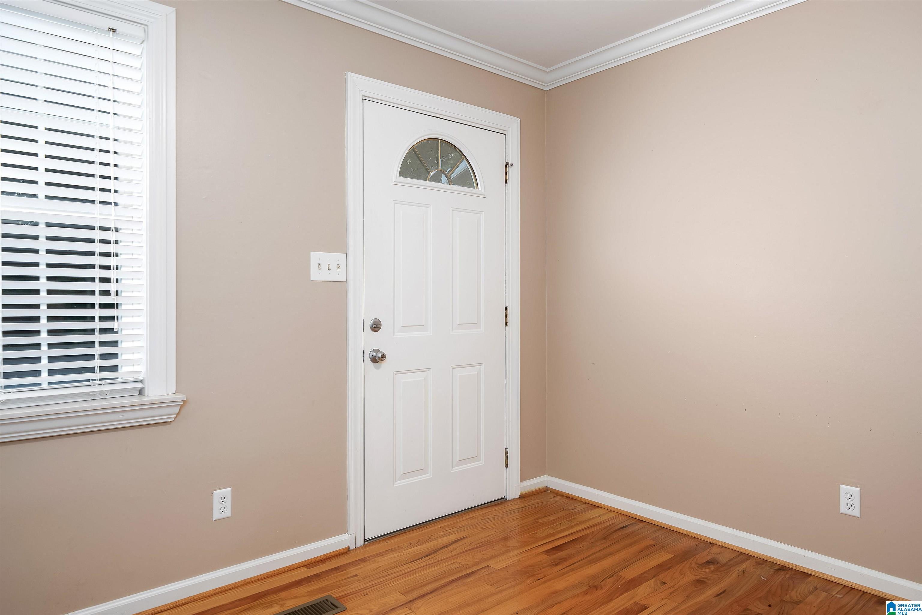 Photo 3 of Single family home for sale at 83 Park Ave, Springville, AL 35146 | MLS# 21464374 | Listing updated on 2026-09-09