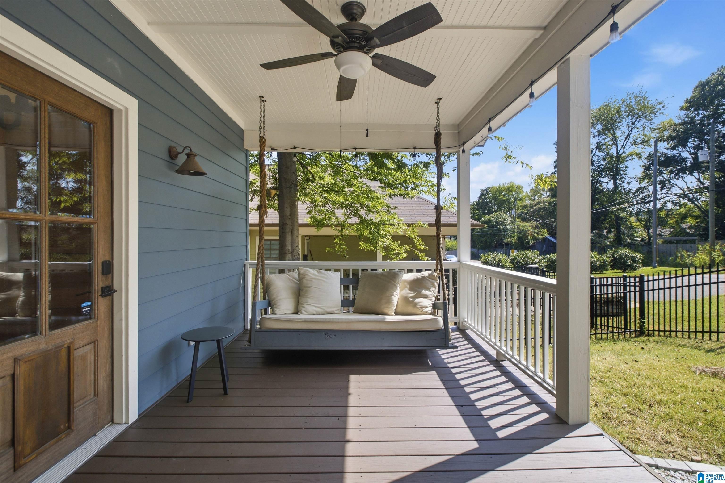Photo 2 of Single family home for sale at 3911 3rd Avenue S, Birmingham, AL 35222 | MLS# 21464379 | Listing updated on 2026-09-10