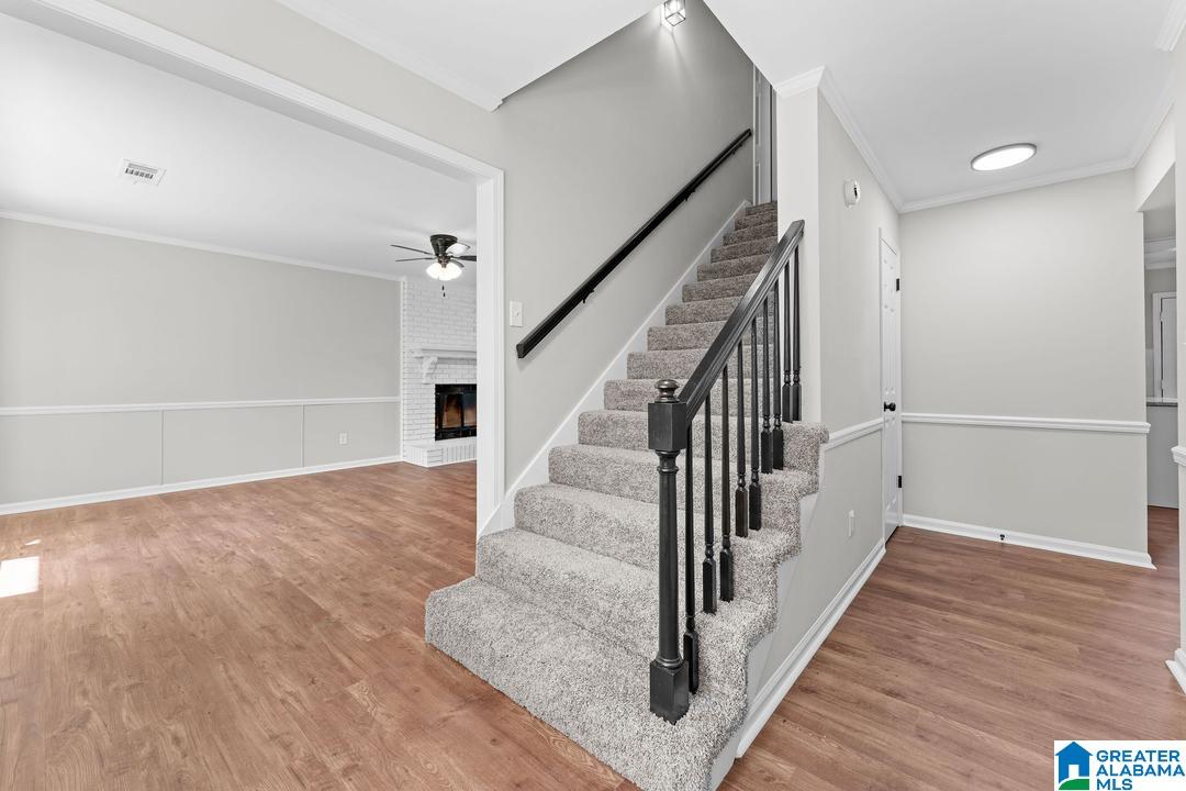 Photo 3 of Sale Pending at 728 Jennifer Dr E, Tuscaloosa, AL 35404 | MLS# 21464386 | Listing updated on 2026-09-22